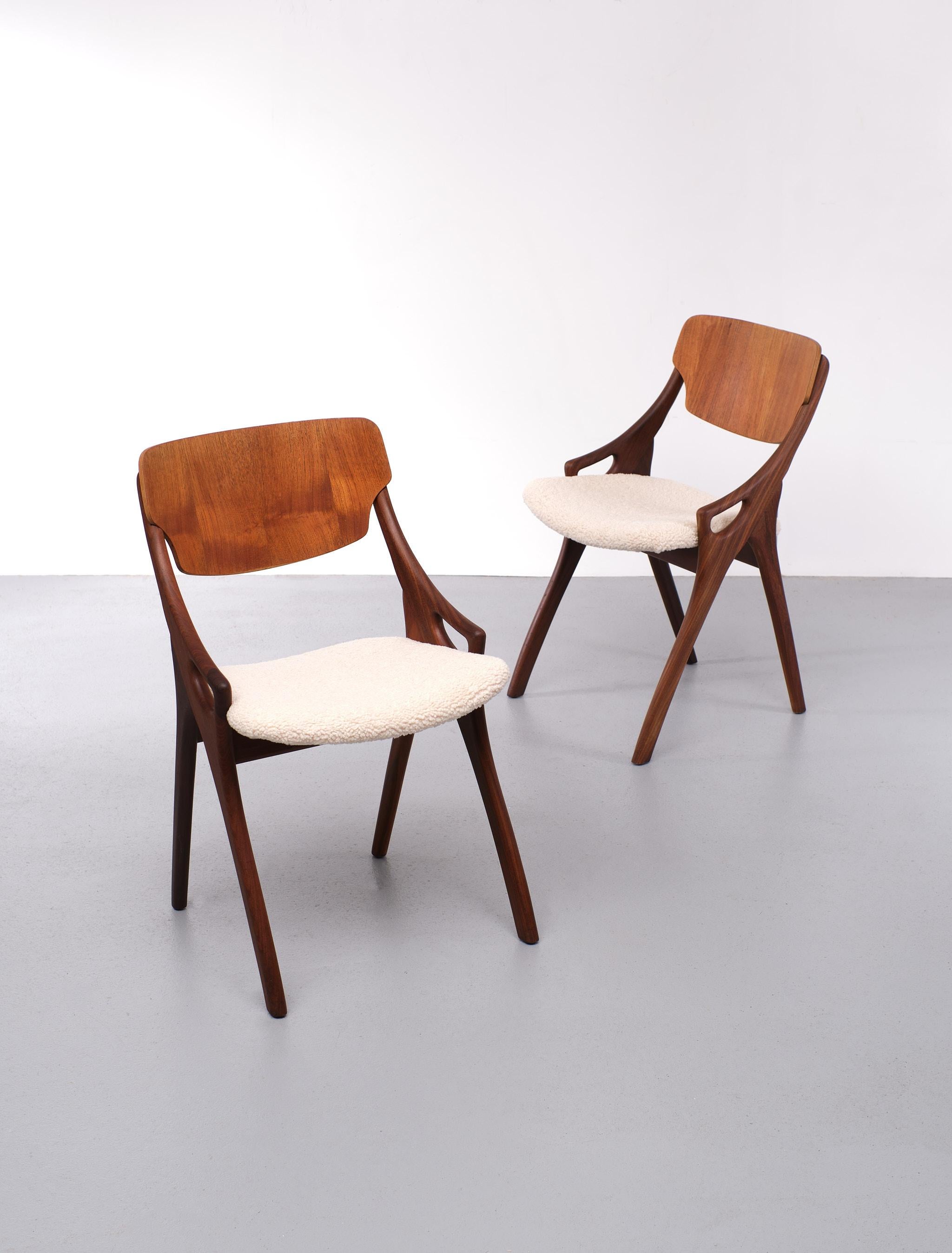 Arne Hovland Olsen Chairs New Wool Upholstery 1958 Denmark 1