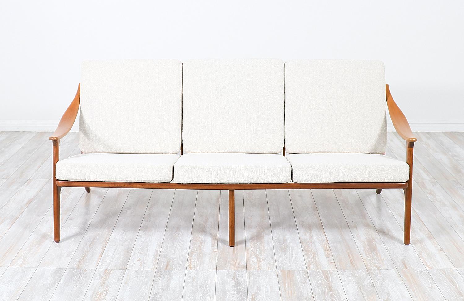 Mid-Century Modern Arne Hovmand-Olsen 3-Sear Teak Sofa for Mogens Kold