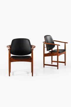 Fauteuils Arne Hovmand-Olsen Produit par Onsild Møbelfabrik