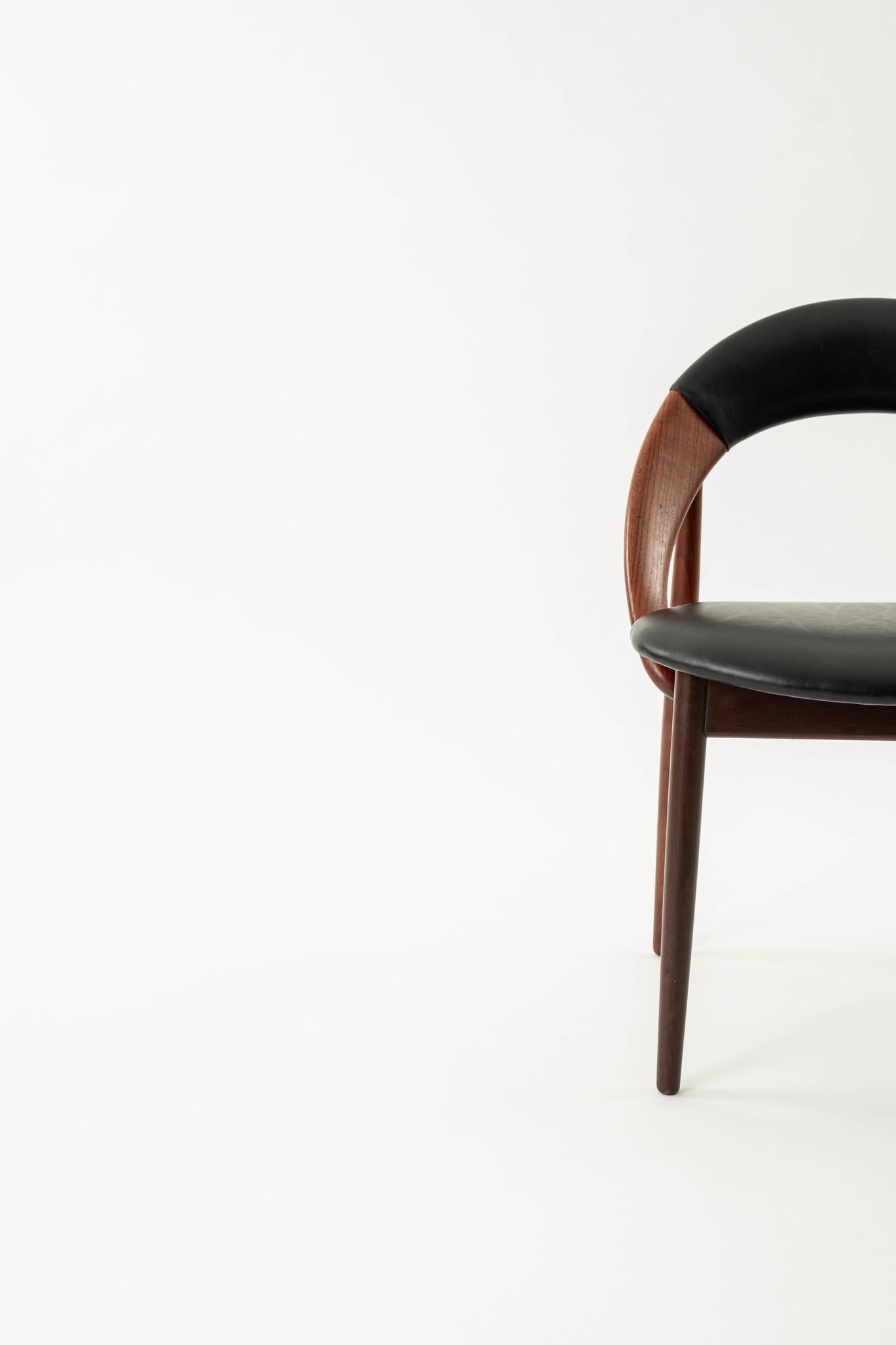 Arne Hovmand Olsen Black Leather Teak Chair For Sale 6