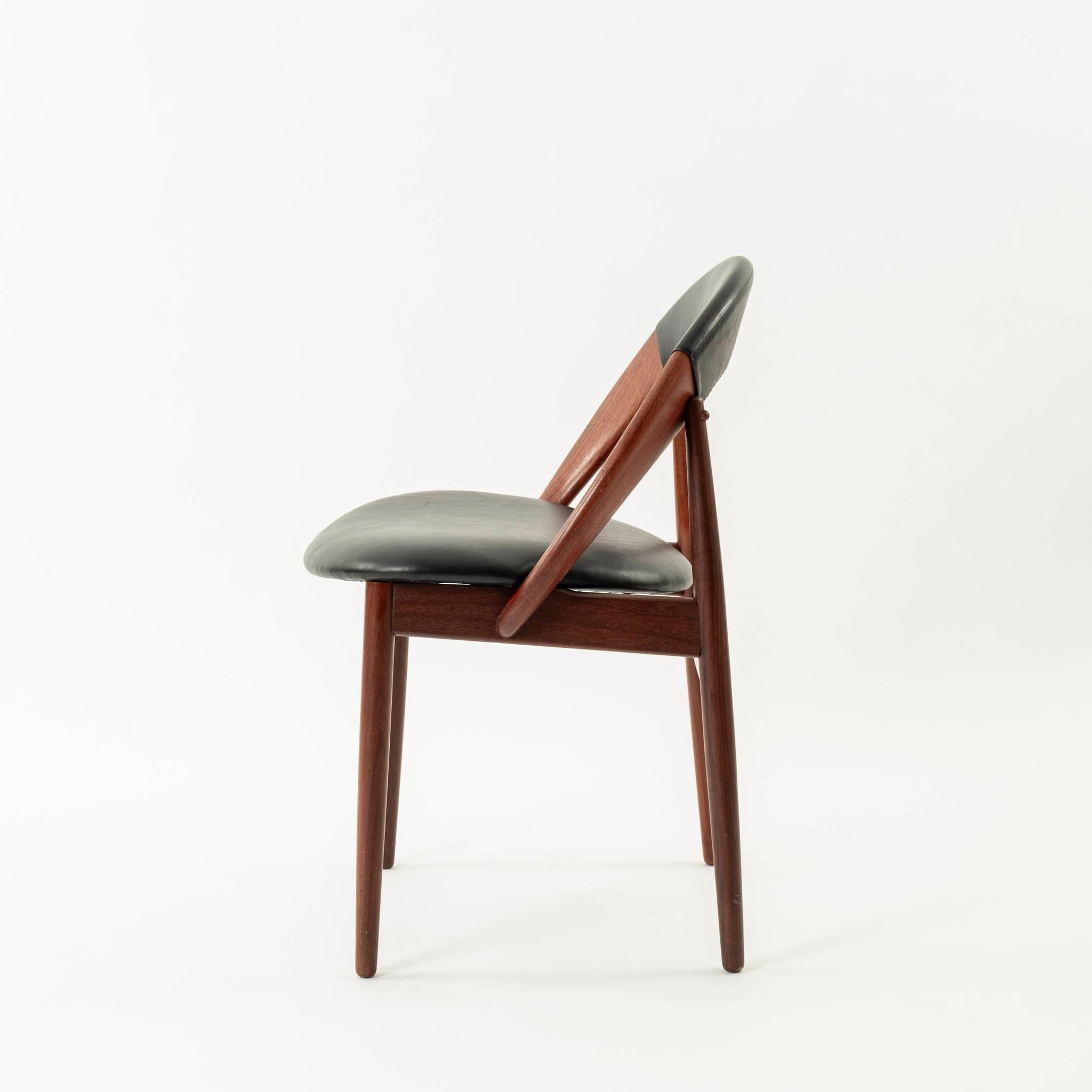 Arne Hovmand-Olsen dining chair, teak, black leather, Denmark, 1960s   

