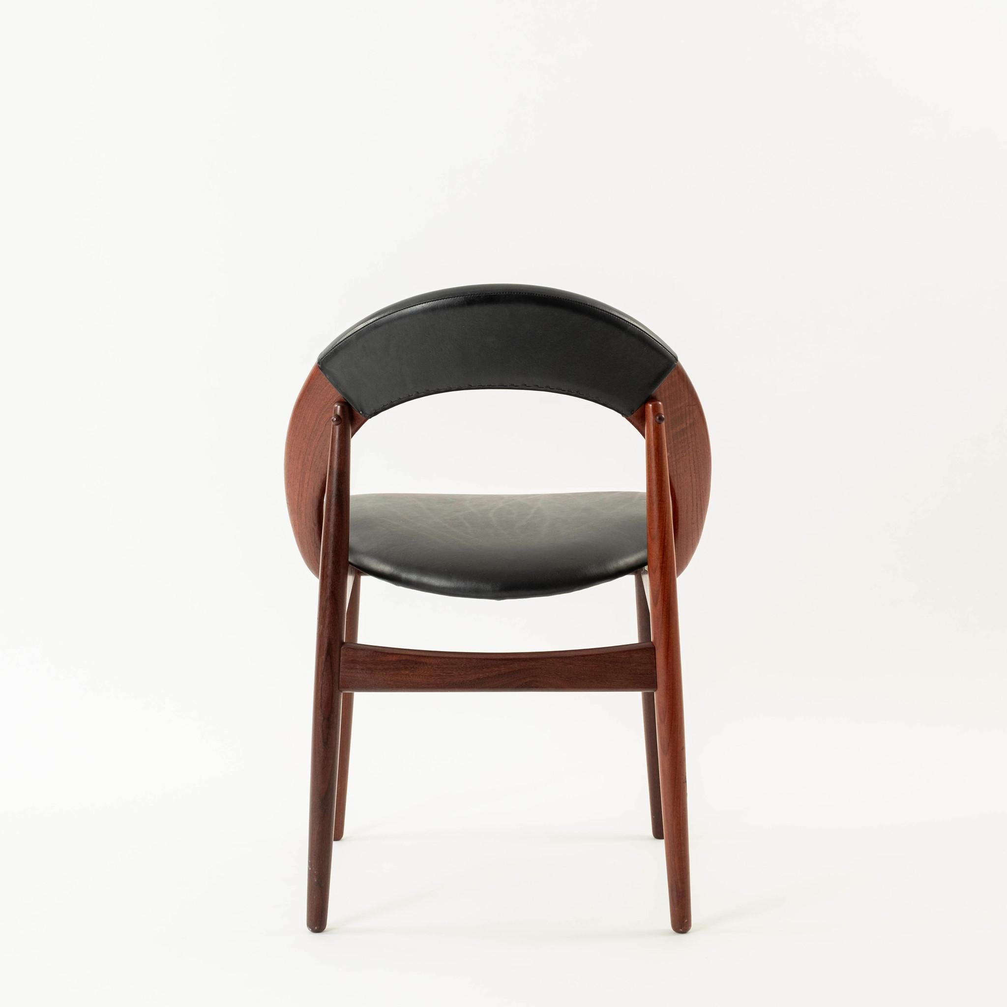 Arne Hovmand Olsen Black Leather Teak Chair In Good Condition For Sale In Houston, TX