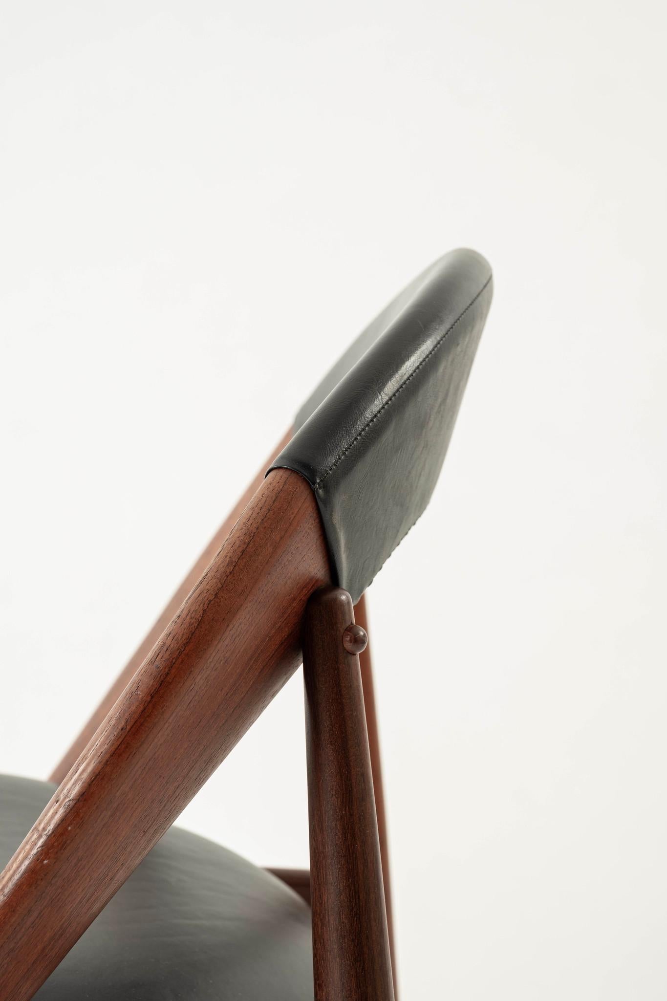 Arne Hovmand Olsen Black Leather Teak Chair For Sale 1