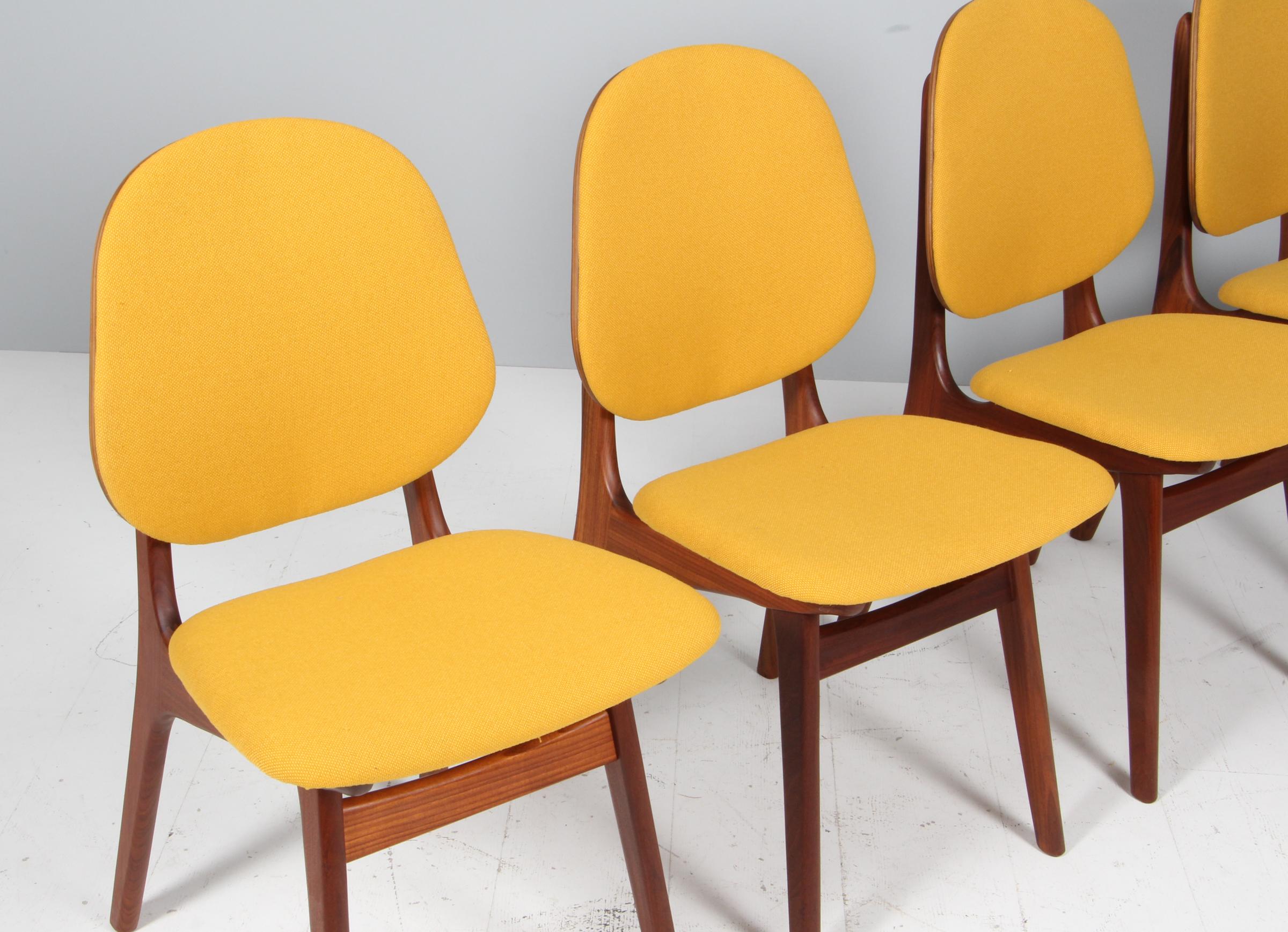 Danese Arne Hovmand-Olsen, Sedia, Teak, lana in vendita