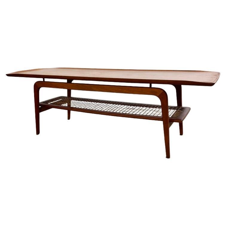 Arne Hovmand Olsen Danish Modern Coffee Table en venta