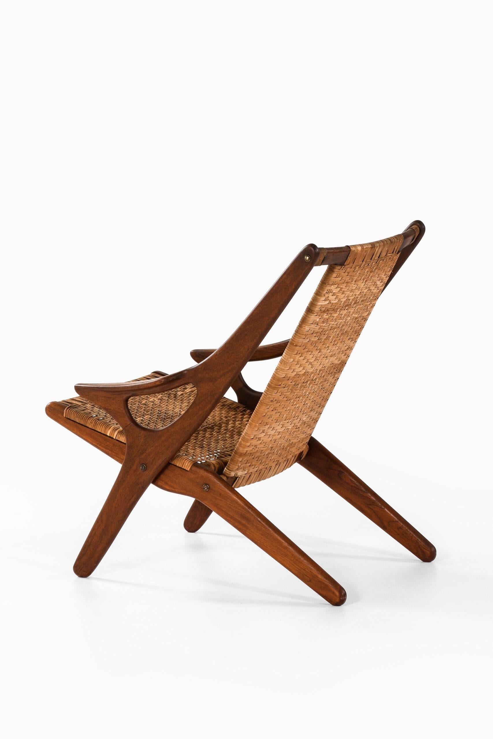 Canne Arne Hovmand-Olsen Easy Chair Produit par a.R. Klingenberg & Søn en vente