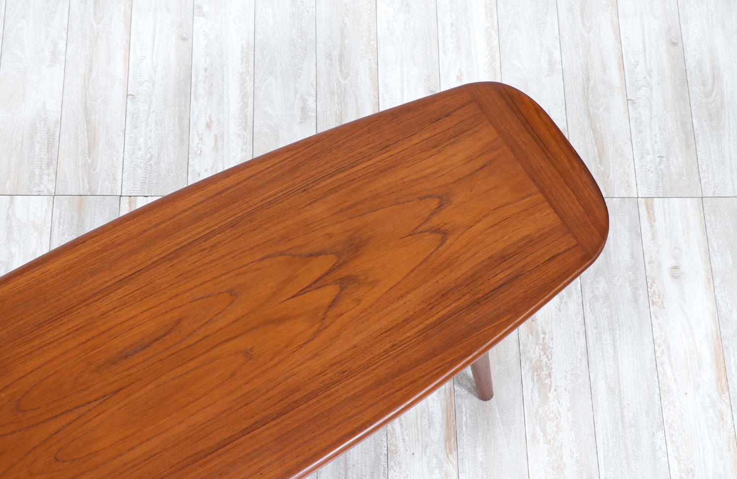 Arne Hovmand-Olsen Floating-Top Surfboard Teak Coffee Table for Mogens Kold 3