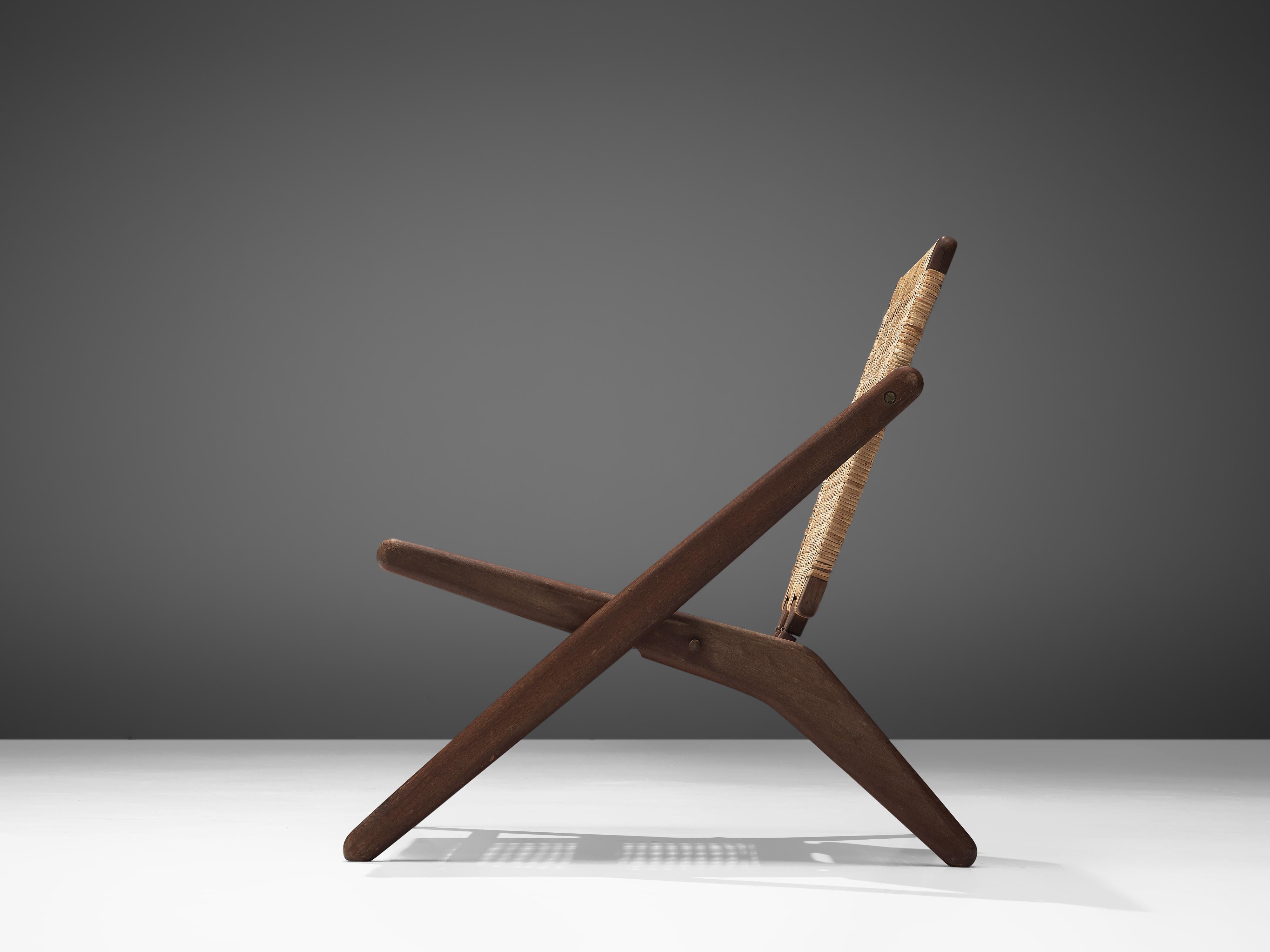 Danish Arne Hovmand-Olsen Foldable Easy Chair in Wood and Wicker