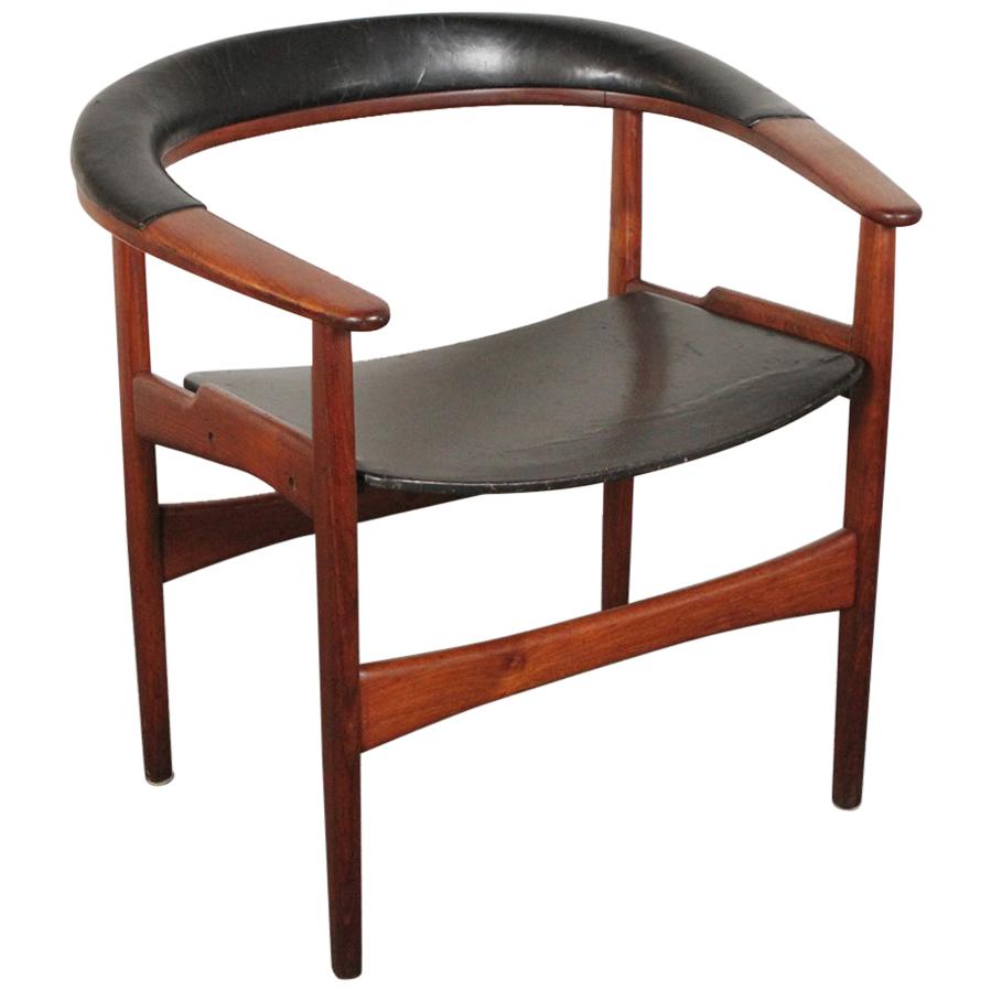 Arne Hovmand-Olsen for Jutex Teak and Leather Rounded Back Chair, 1957