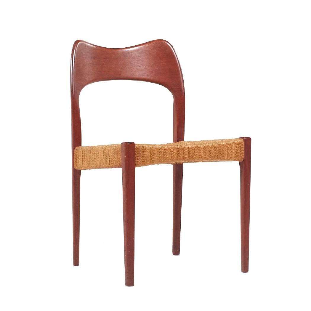 Arne Hovmand Olsen for Mogens Kold MCM Danish Teak Papercord Dining Chairs - 6 In Good Condition For Sale In Countryside, IL
