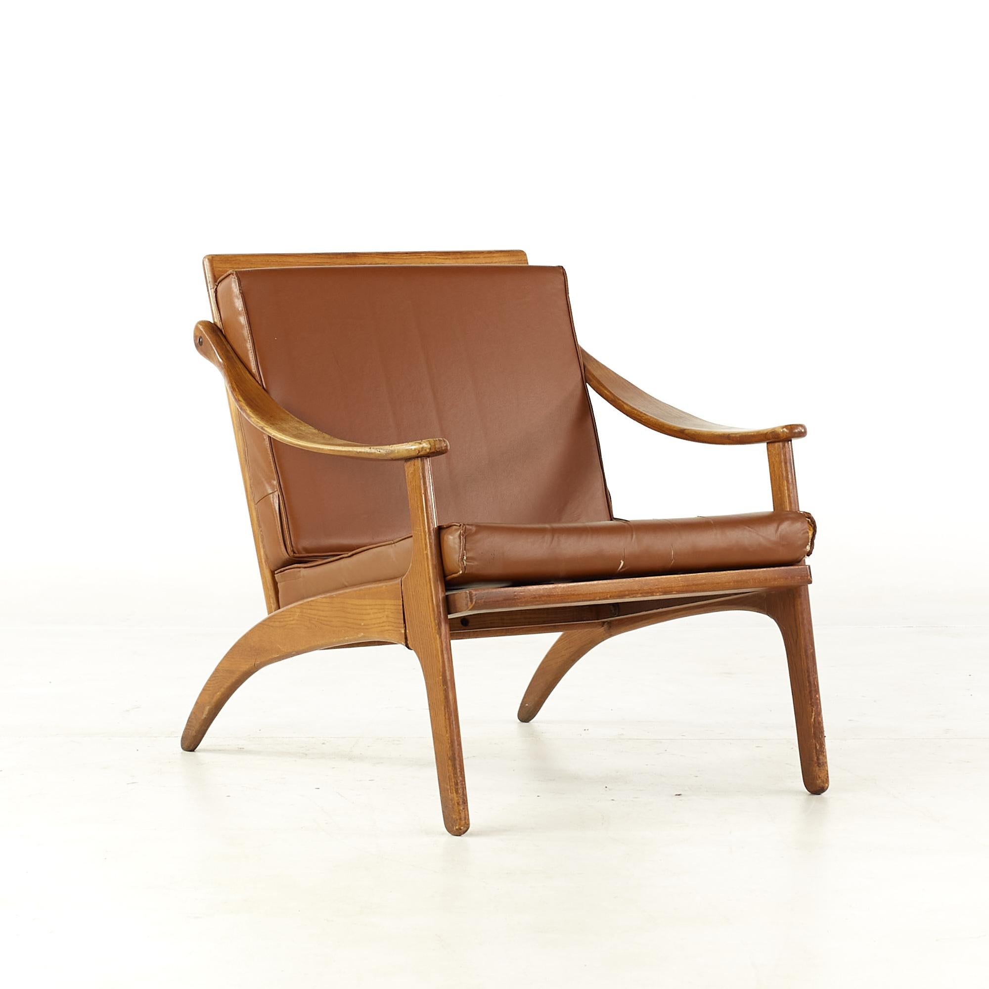 Danish Arne Hovmand Olsen for P Mikkelsen MCM Teak Lean Back Lounge Chairs, Pair For Sale