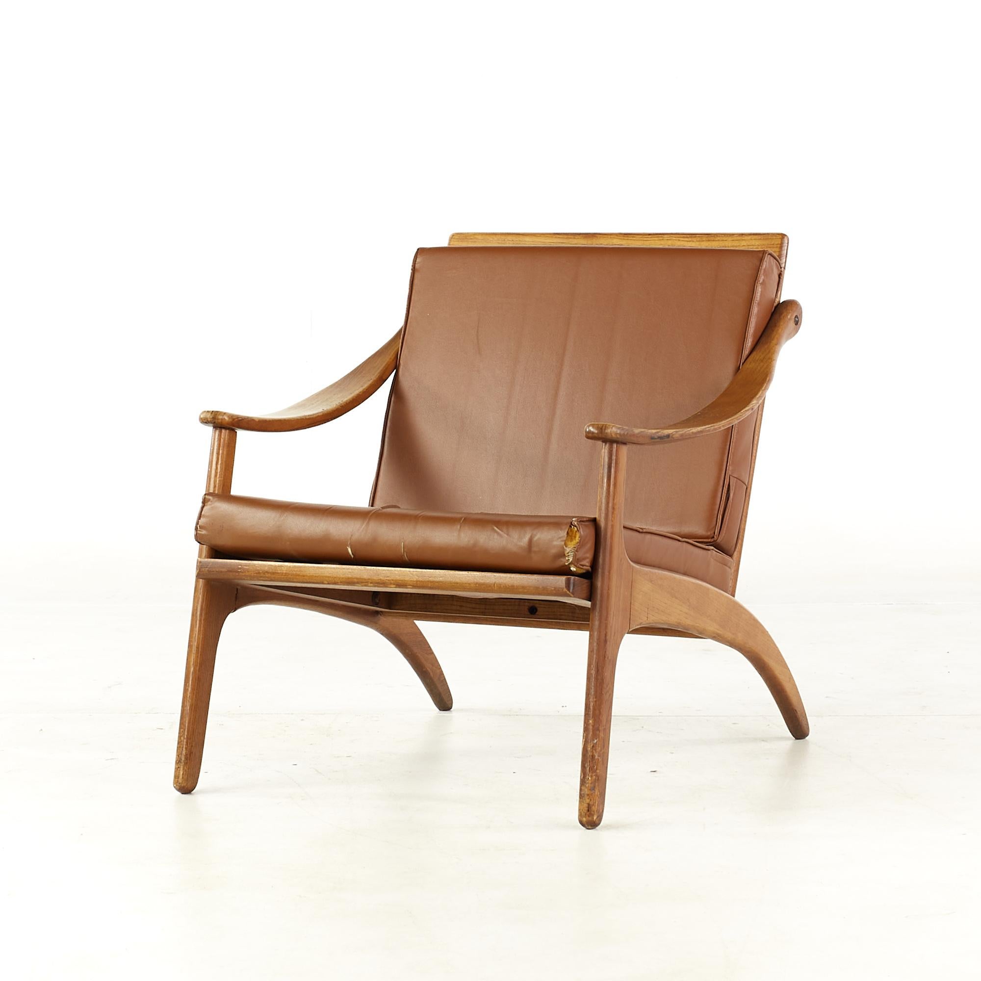 Late 20th Century Arne Hovmand Olsen for P Mikkelsen MCM Teak Lean Back Lounge Chairs, Pair For Sale