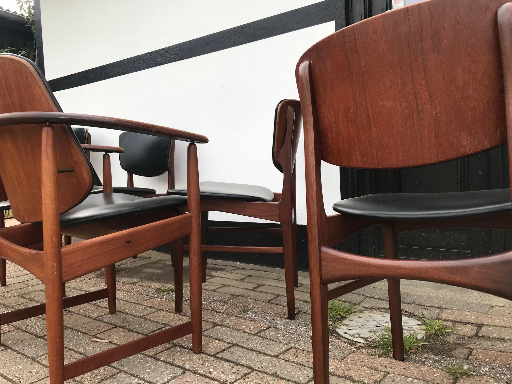 Arne Hovmand-Olsen Chaises de salle à manger King et Queen en teck, Jutex 1950, Ensemble de 6 en vente 4