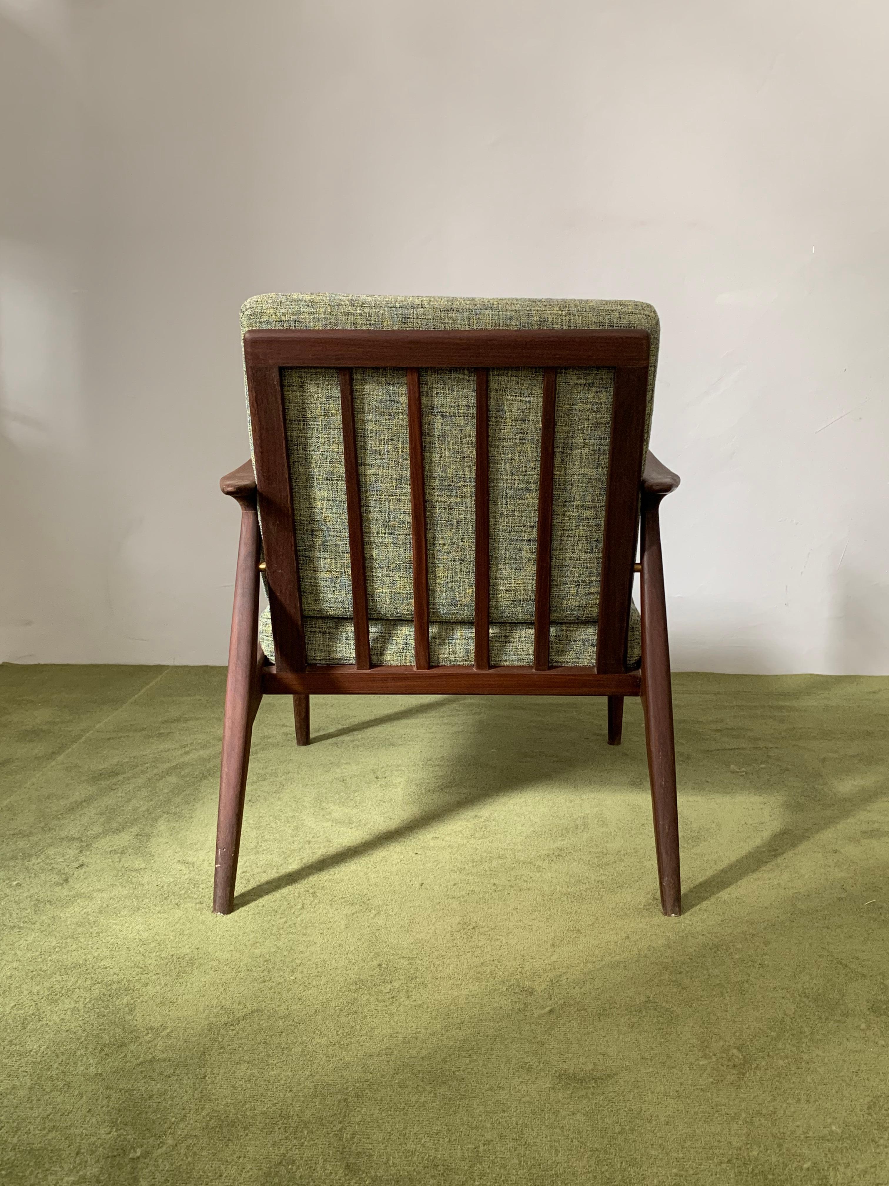 Arne Hovmand Olsen Lounge Chair 1960s Denmark In Good Condition For Sale In Debrecen-Pallag, HU