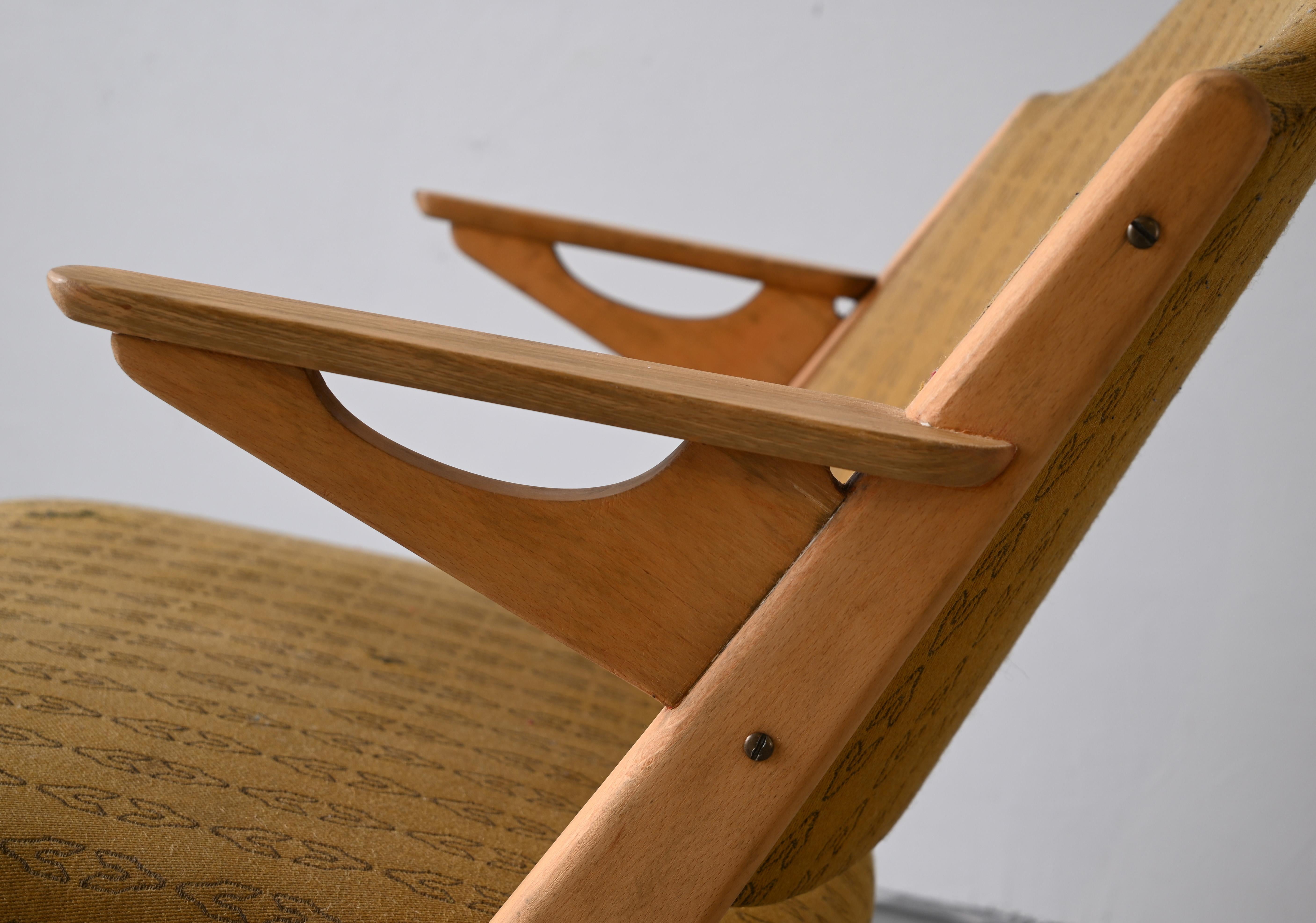 Arne Hovmand-Olsen, Lounge Chair, Beech, Fabric, Komfort, Randers, Denmark 1955 1