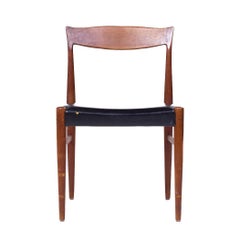 Sedia da pranzo in teak danese di metà secolo Arne Hovmand-Olsen
