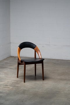 Arne Hovmand-Olsen Model 71 Teak Chair for Mogens Kold