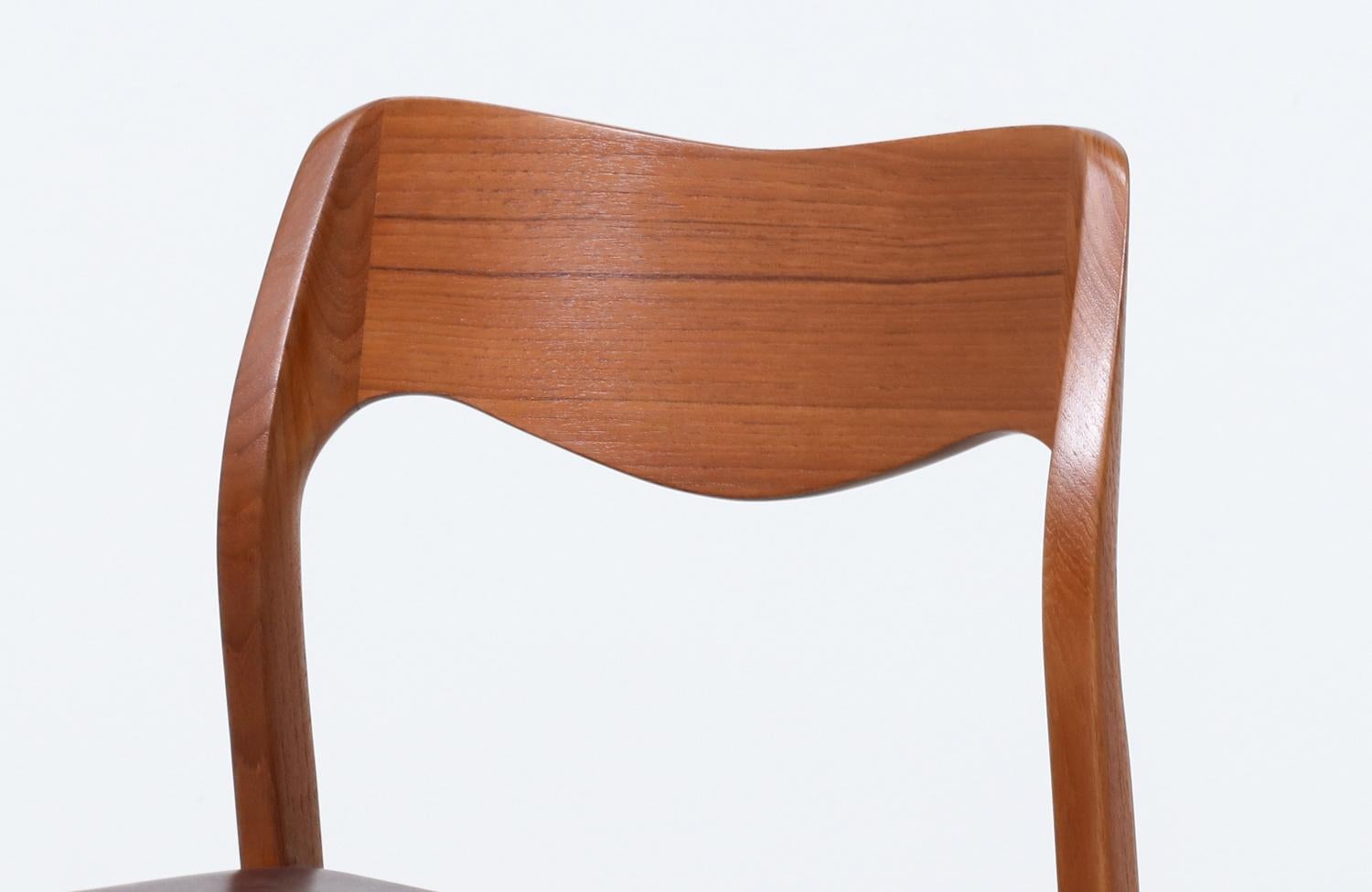 Arne Hovmand-Olsen Model 71 Teak Wood & Leather Dining Chairs for J.L. Møllers For Sale 1