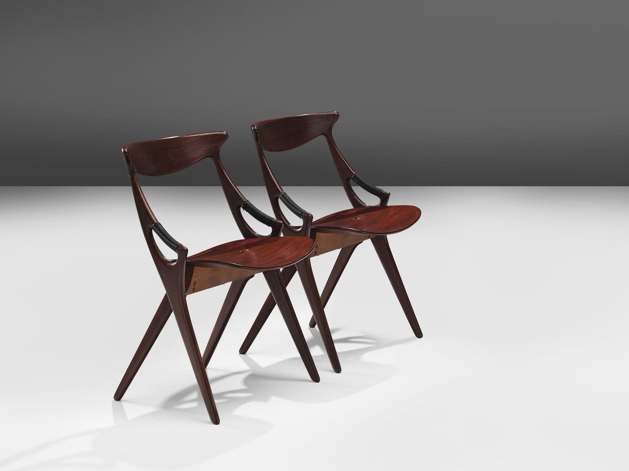 Arne Hovmand-Olsen for Mogens Kold Møbelfabrik, dining chairs model 71, teak, Denmark, 1959

These sculptural dining chairs are designed by the Dane Arne Hovmand-Olsen for Mogens Kold Møbelfabrik. The chair is organically shaped as can be seen in