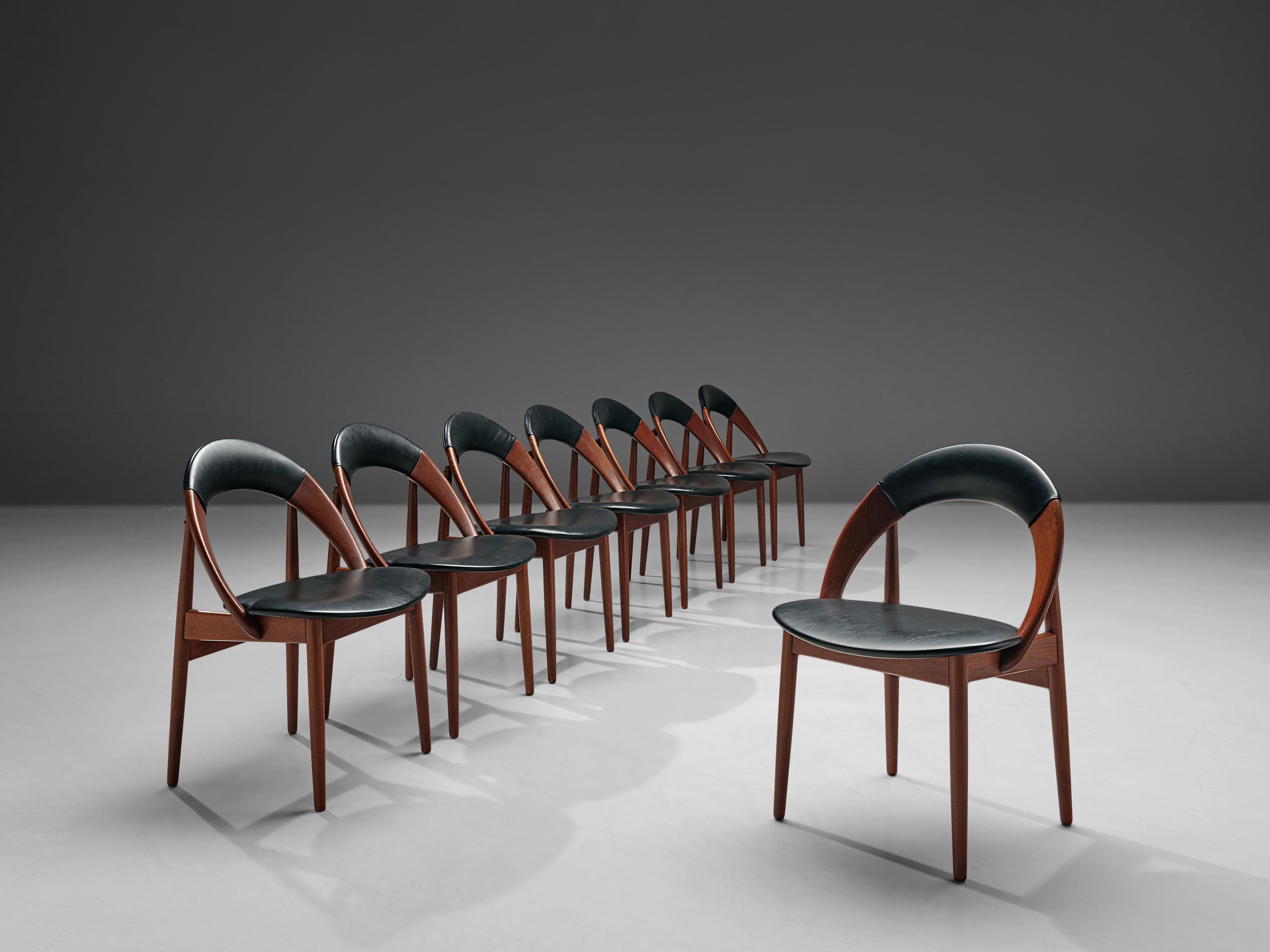 Arne Hovmand-Olsen, set of dining chairs, teak and leather, Denmark, 1960s.

Set of dining chairs designed by Arne Hovmand-Olsen. The chairs have a very simple and organic design. The rounded back goes in one flowing motion into the armrest and