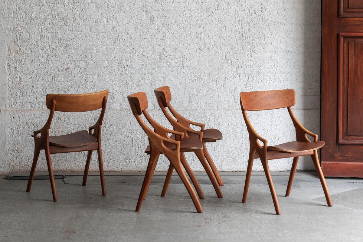 Arne Hovmand Olsen Set of 4 Dining Chairs, Danish Design, 1960s 11
