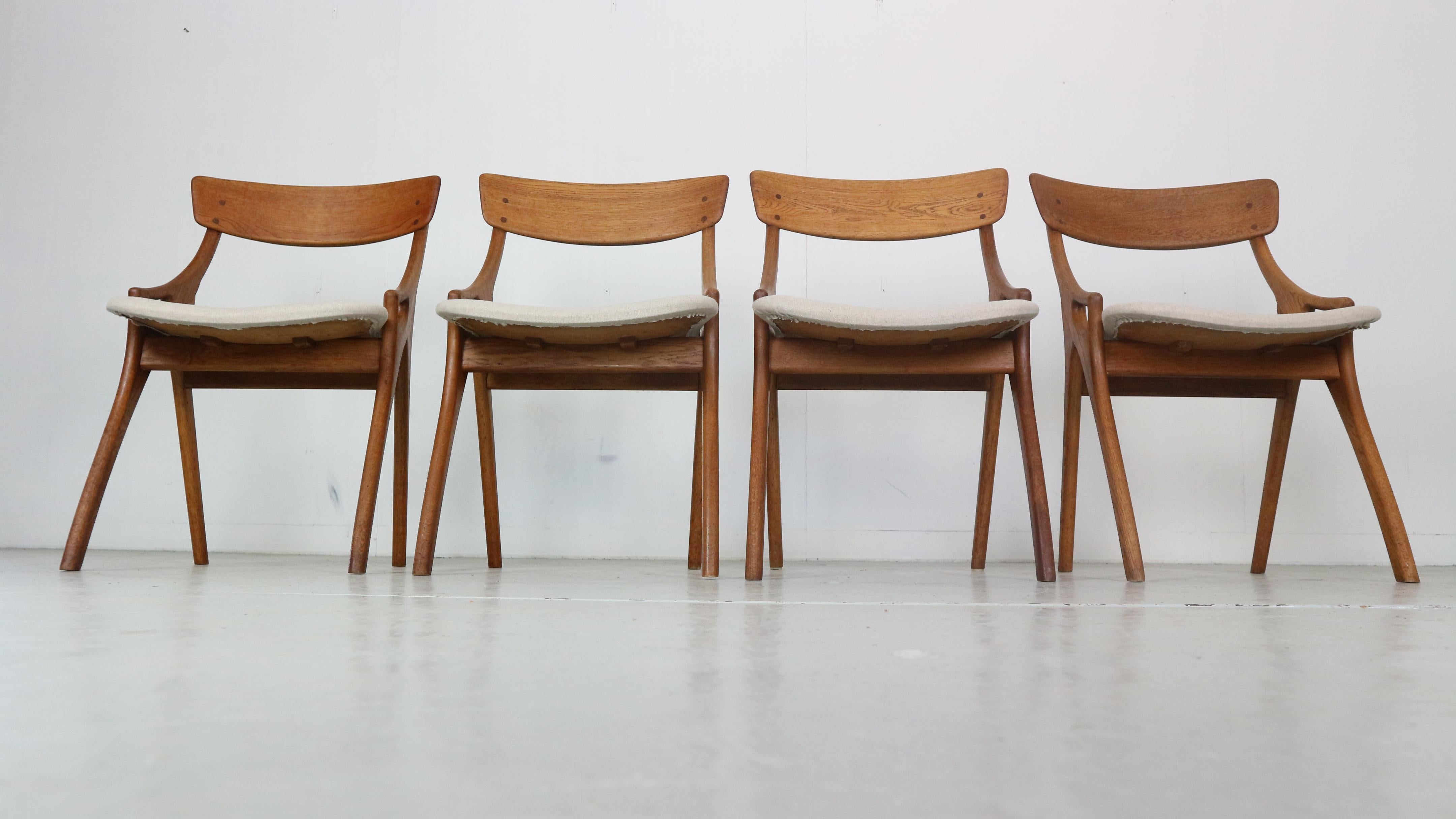 Danish Arne Hovmand Olsen Set of 4 Dinning Room Chairs for Mogens Kold, 1950 Denmark