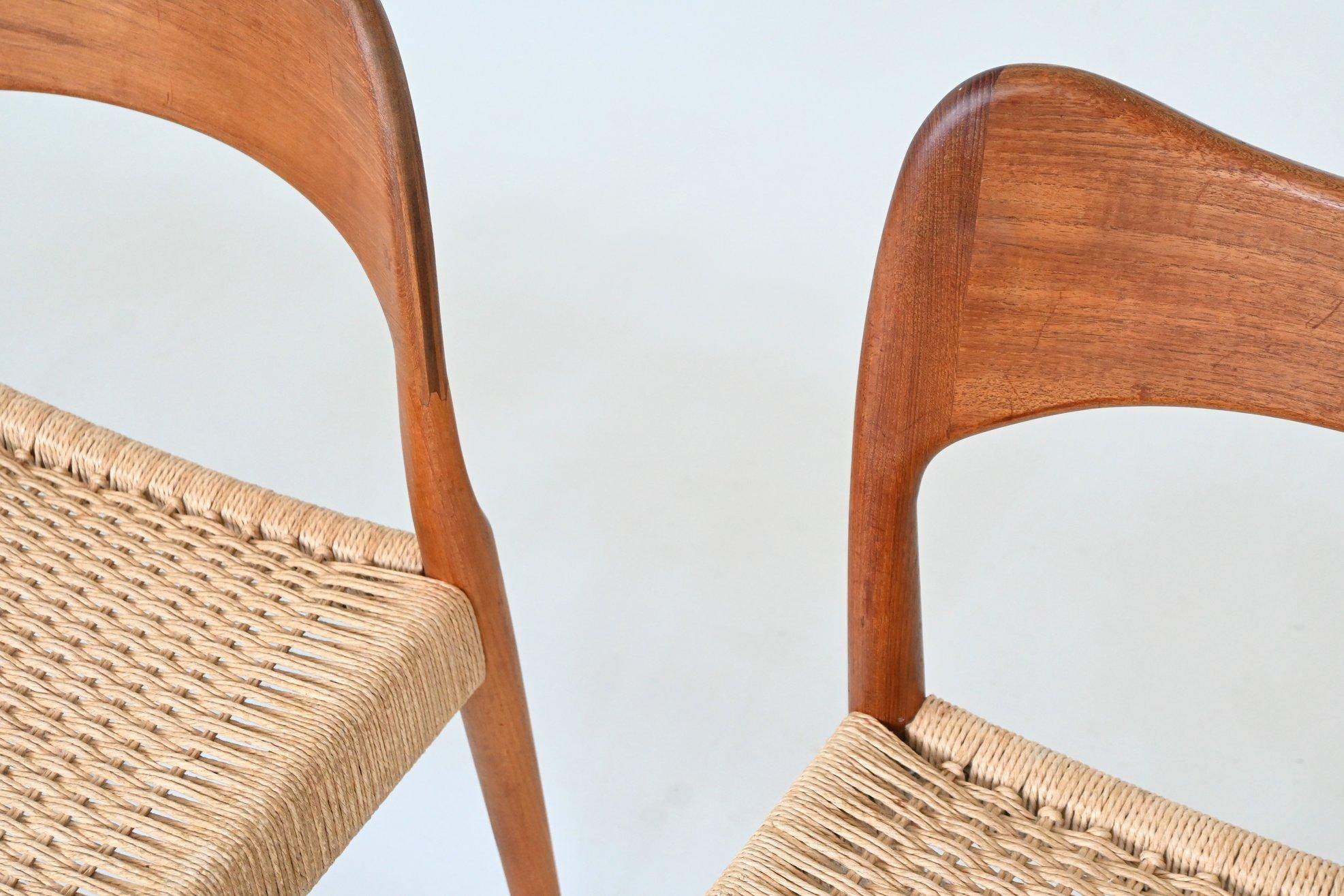 Arne Hovmand Olsen set of eight dining chairs in oak Mogens Kold Denmark 1960 en vente 6