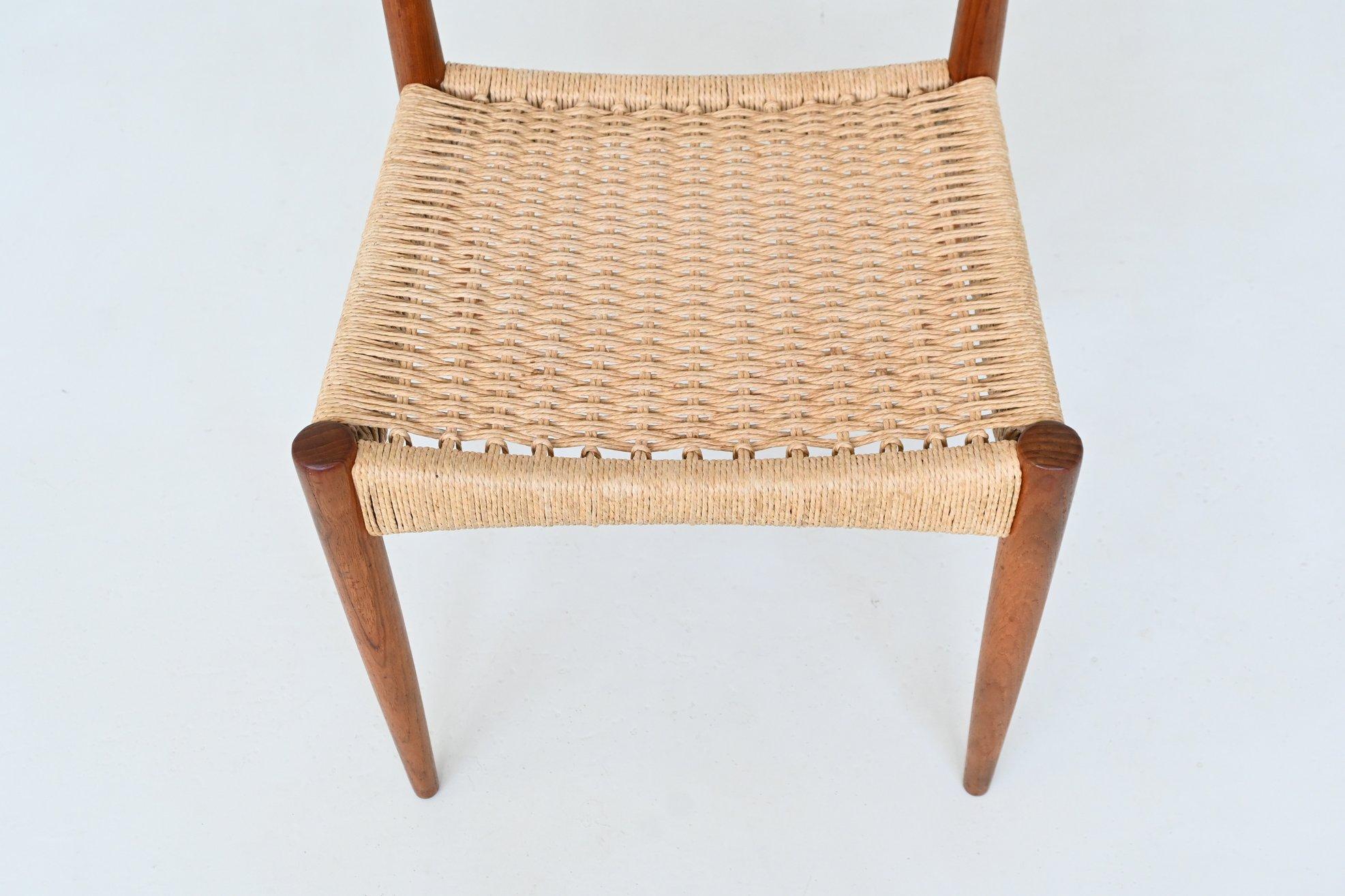 Arne Hovmand Olsen set of eight dining chairs in oak Mogens Kold Denmark 1960 en vente 10