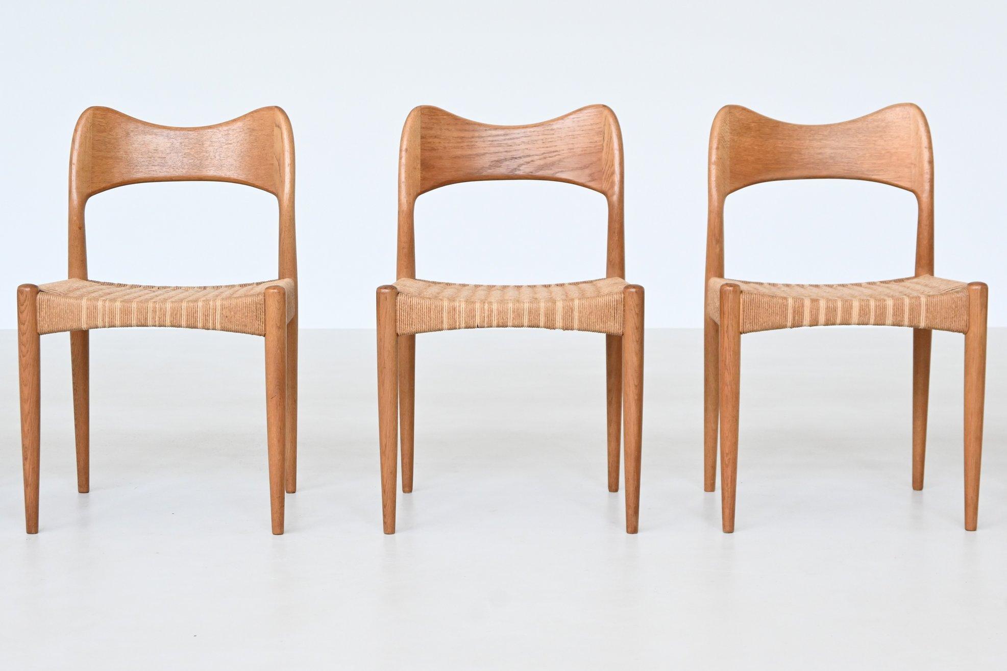 Arne Hovmand-Olsen set de six chaises de salle à manger en chêne Mogens Kold Danemark 1960 en vente 4