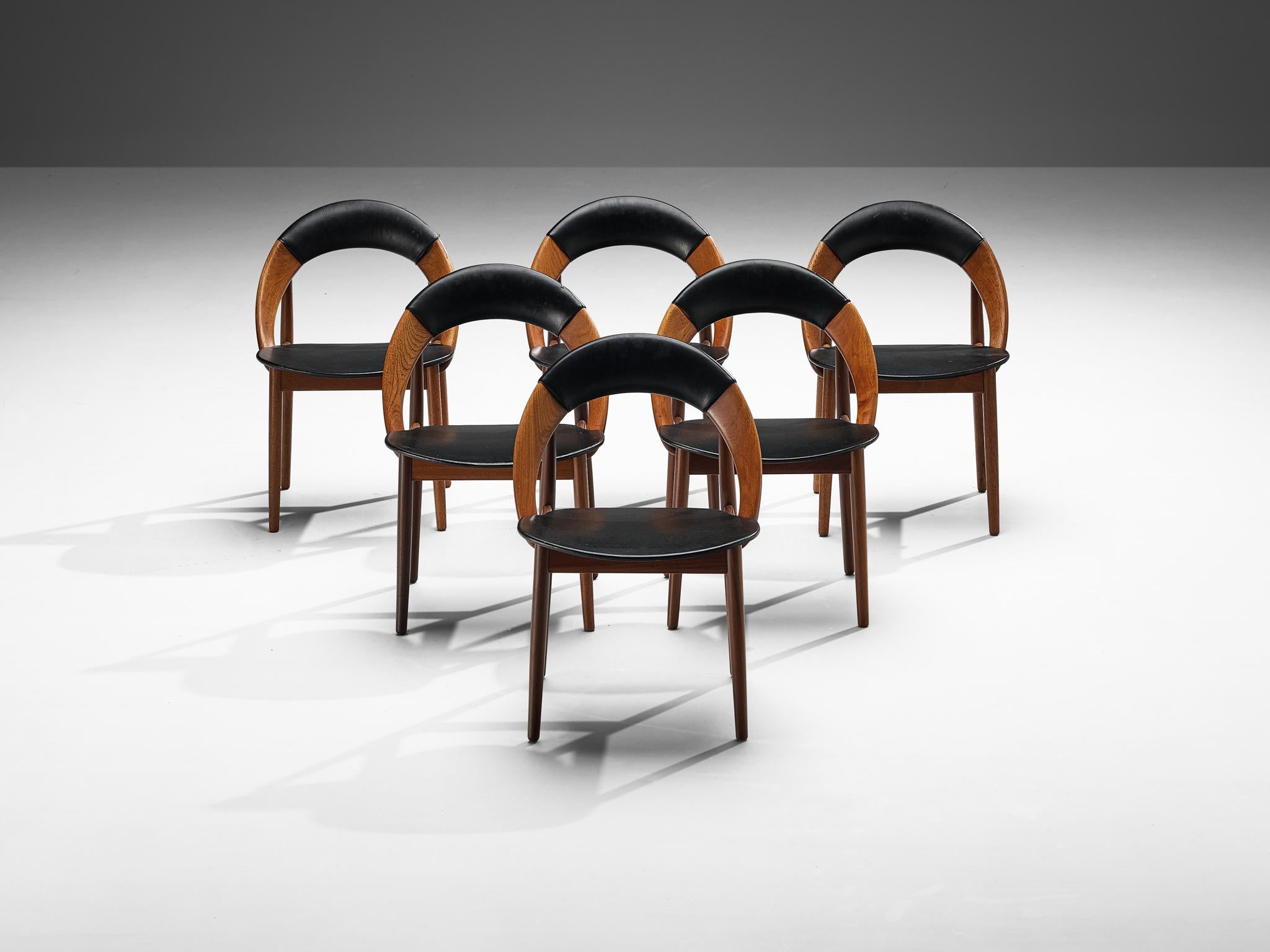 Arne Hovmand-Olsen Set of Six Dining Chairs in Teak and Leatherette  3