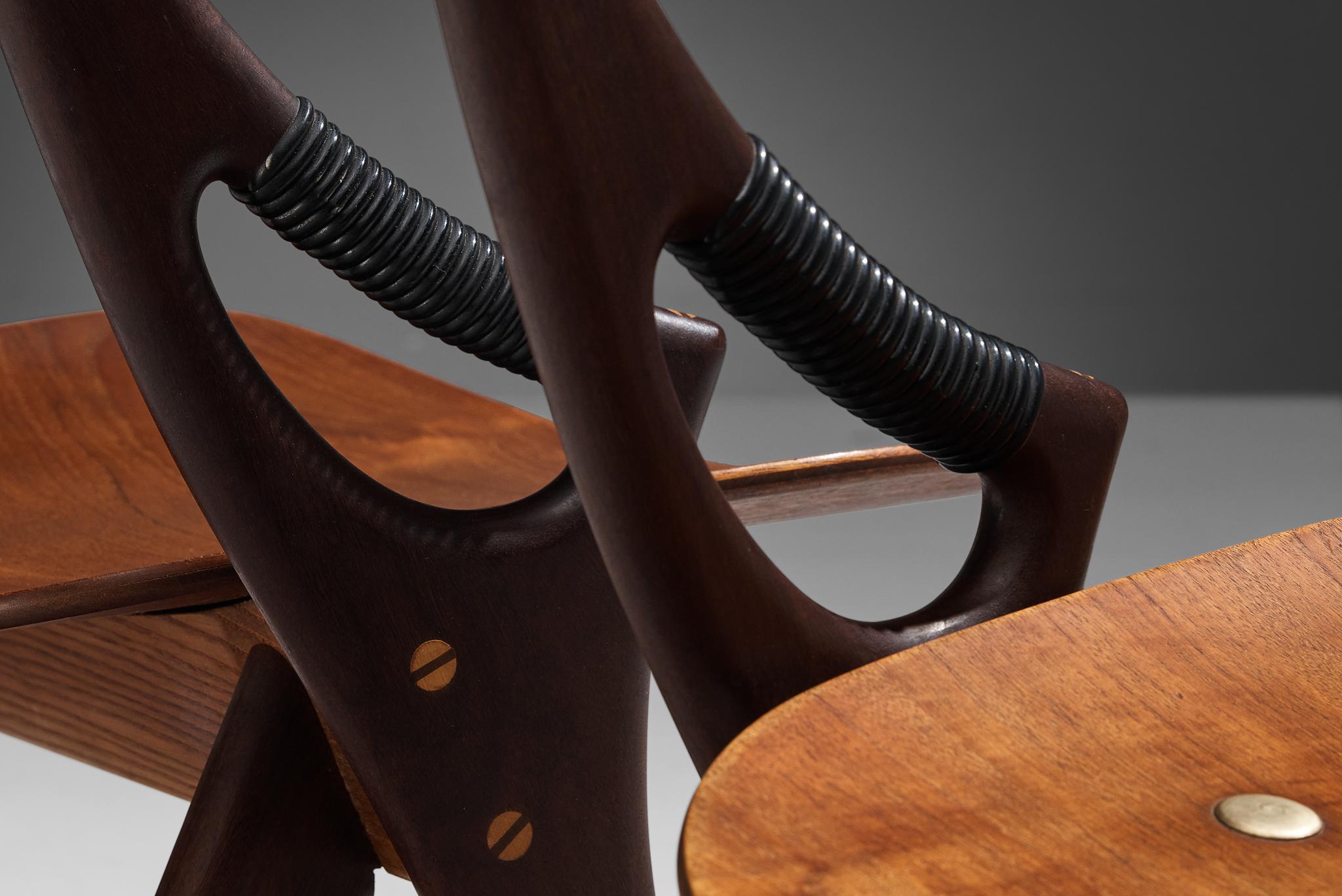 Arne Hovmand-Olsen Set of Six Dining Chairs in Teak For Sale 1