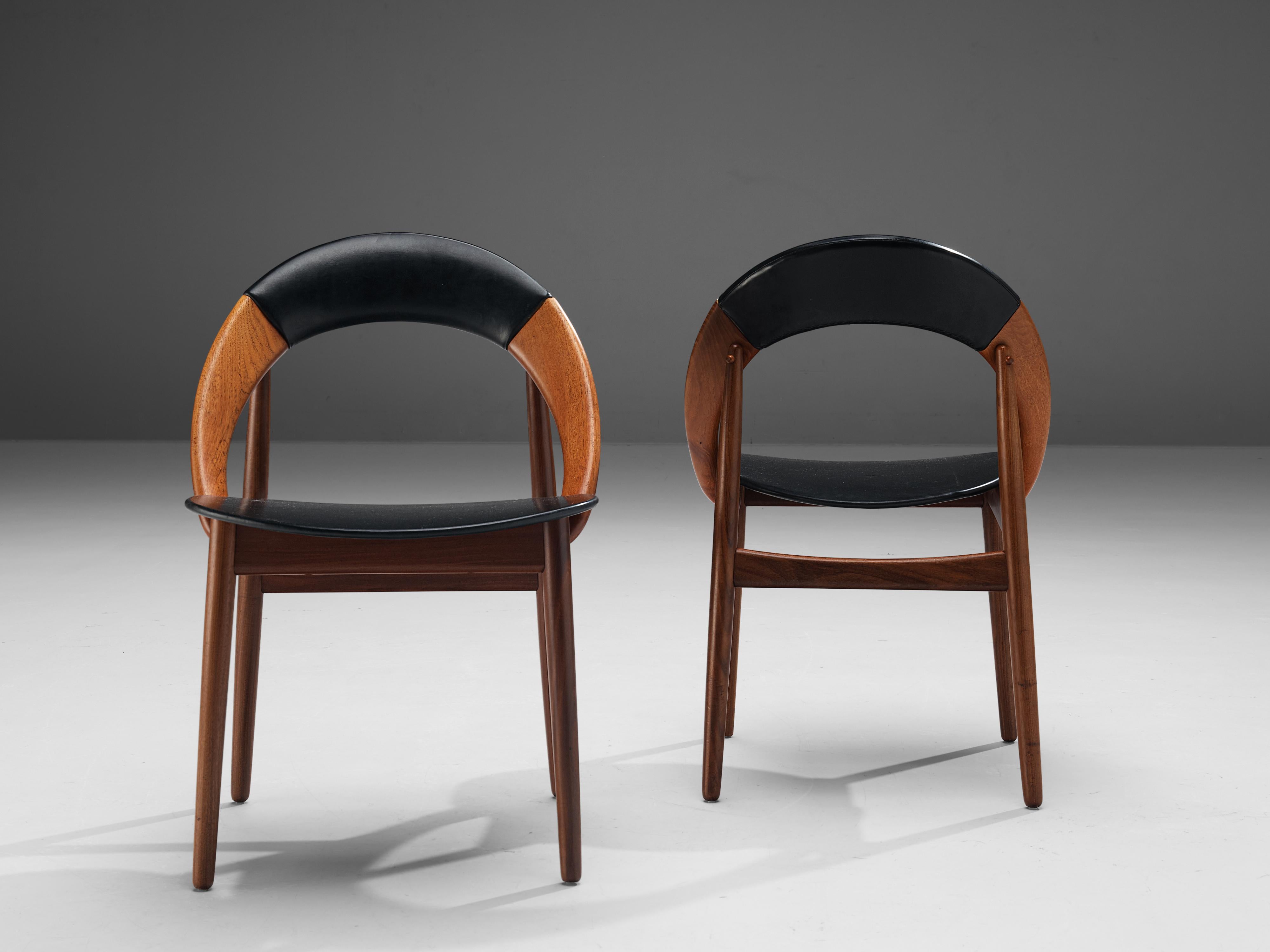 Arne Hovmand-Olsen Set of Twelve Dining Chairs in Teak and Leatherette 5