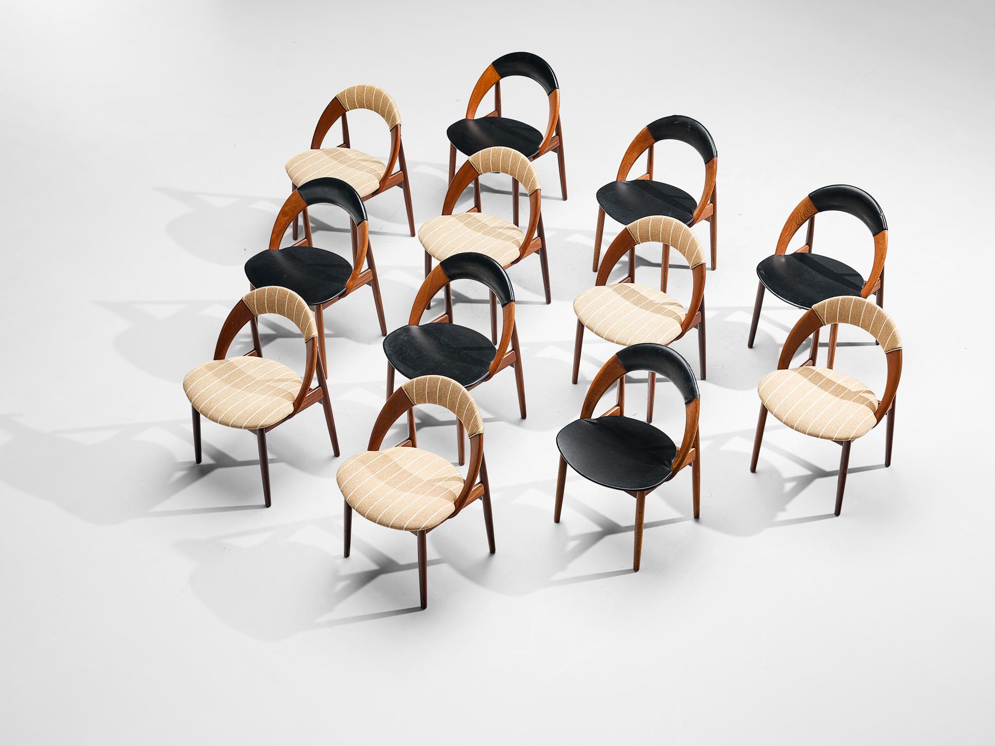 Danish Arne Hovmand-Olsen Set of Twelve Dining Chairs in Teak