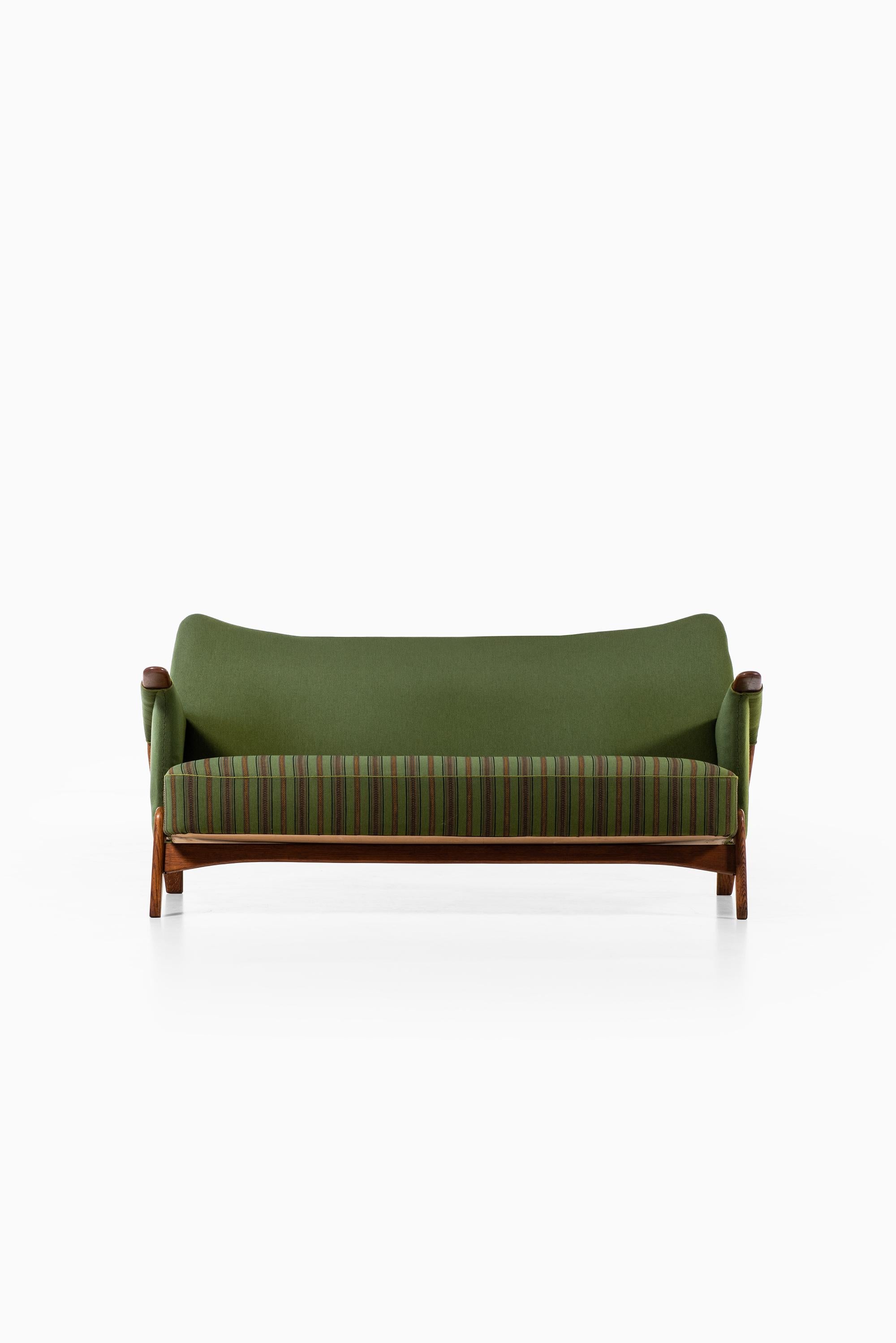 hovmand olsen sofa