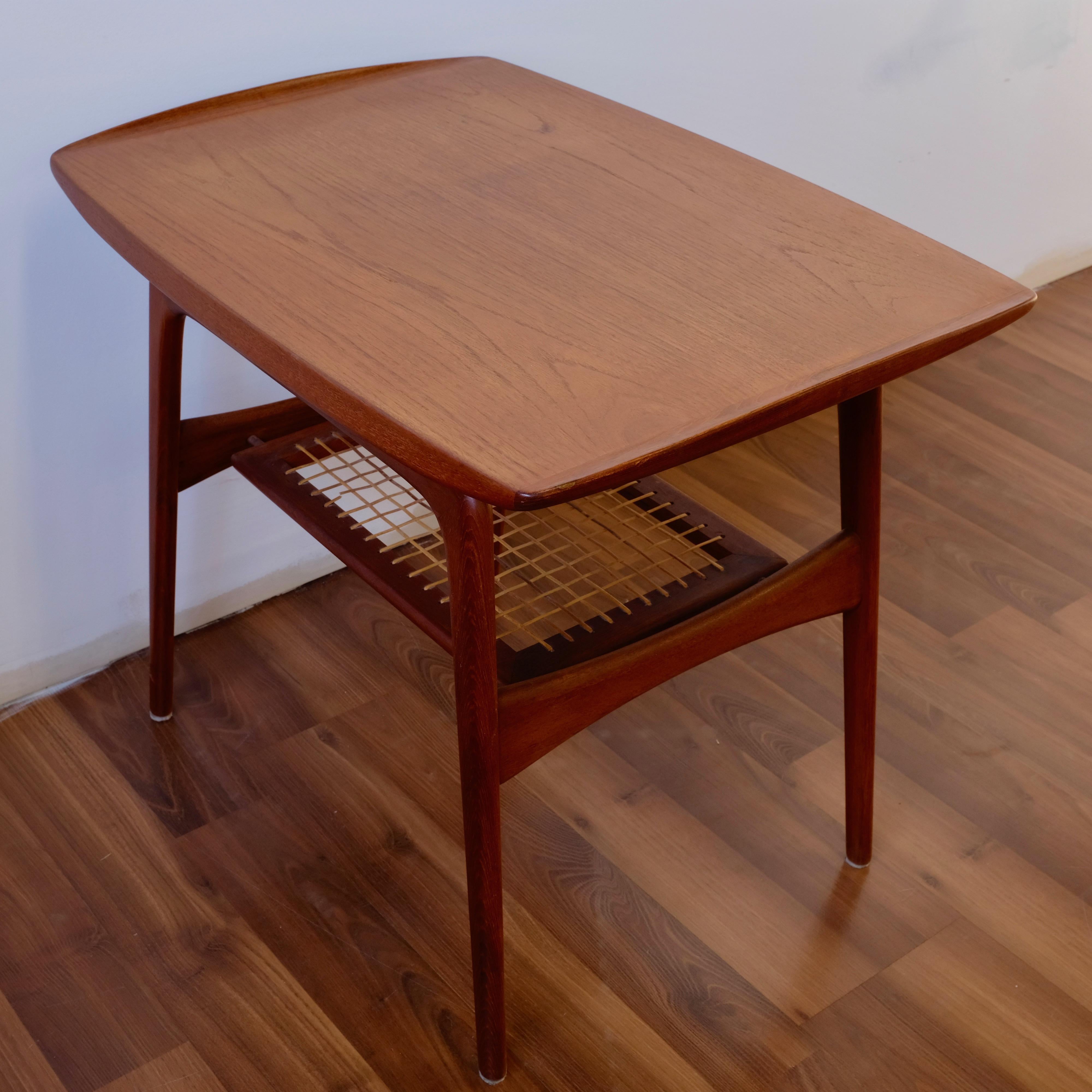 Arne Hovmand-Olsen Teak End Table for Mogens Kold For Sale 3