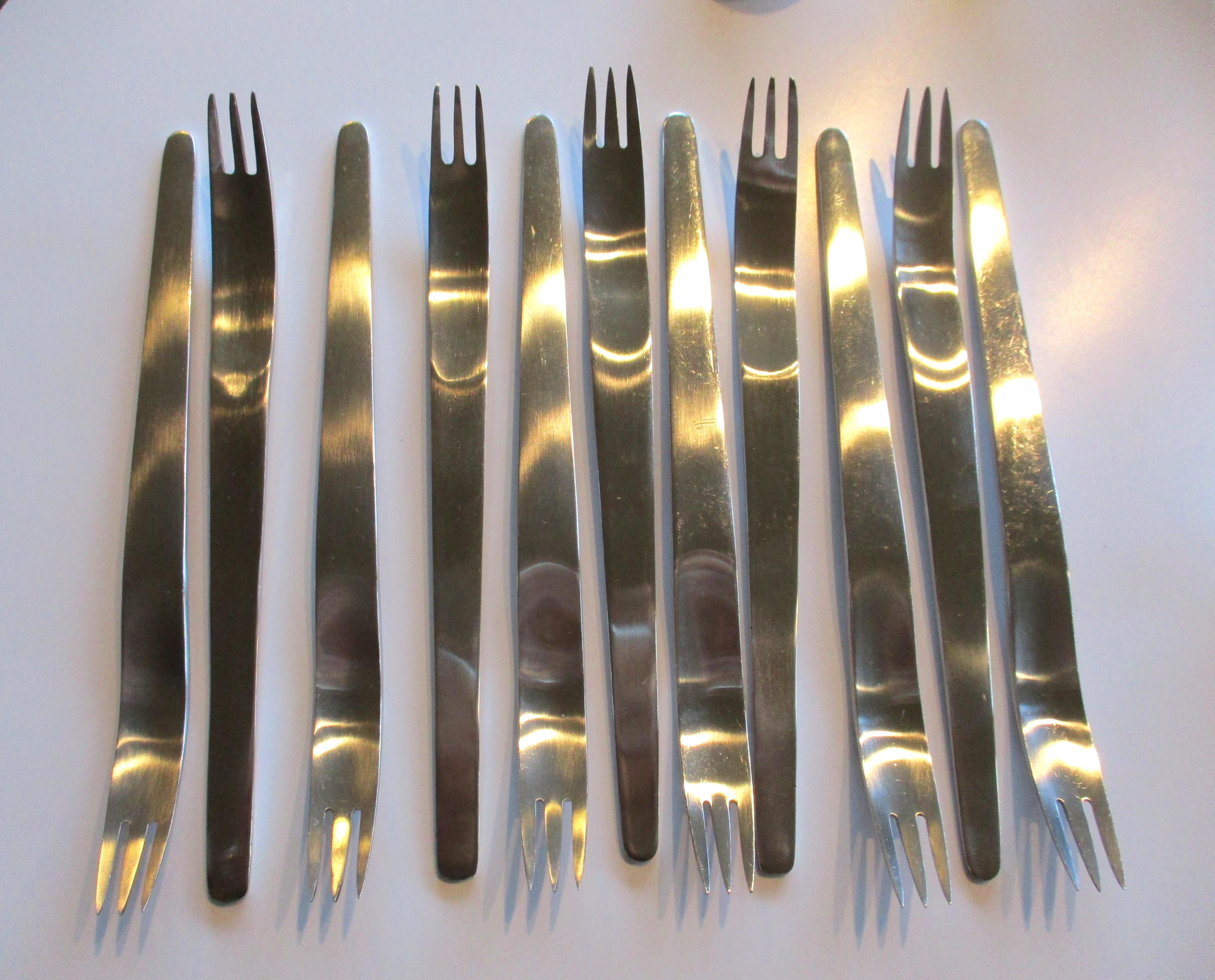 Mid-Century Modern Arne Jacobsen 12 Place settings AJ Flatware Set 75pcs. A. Michelsen Denmark For Sale