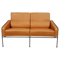 Vintage Arne Jacobsen 2-Seater Airport Sofa with Cognac Aniline Leather and Brass Frame