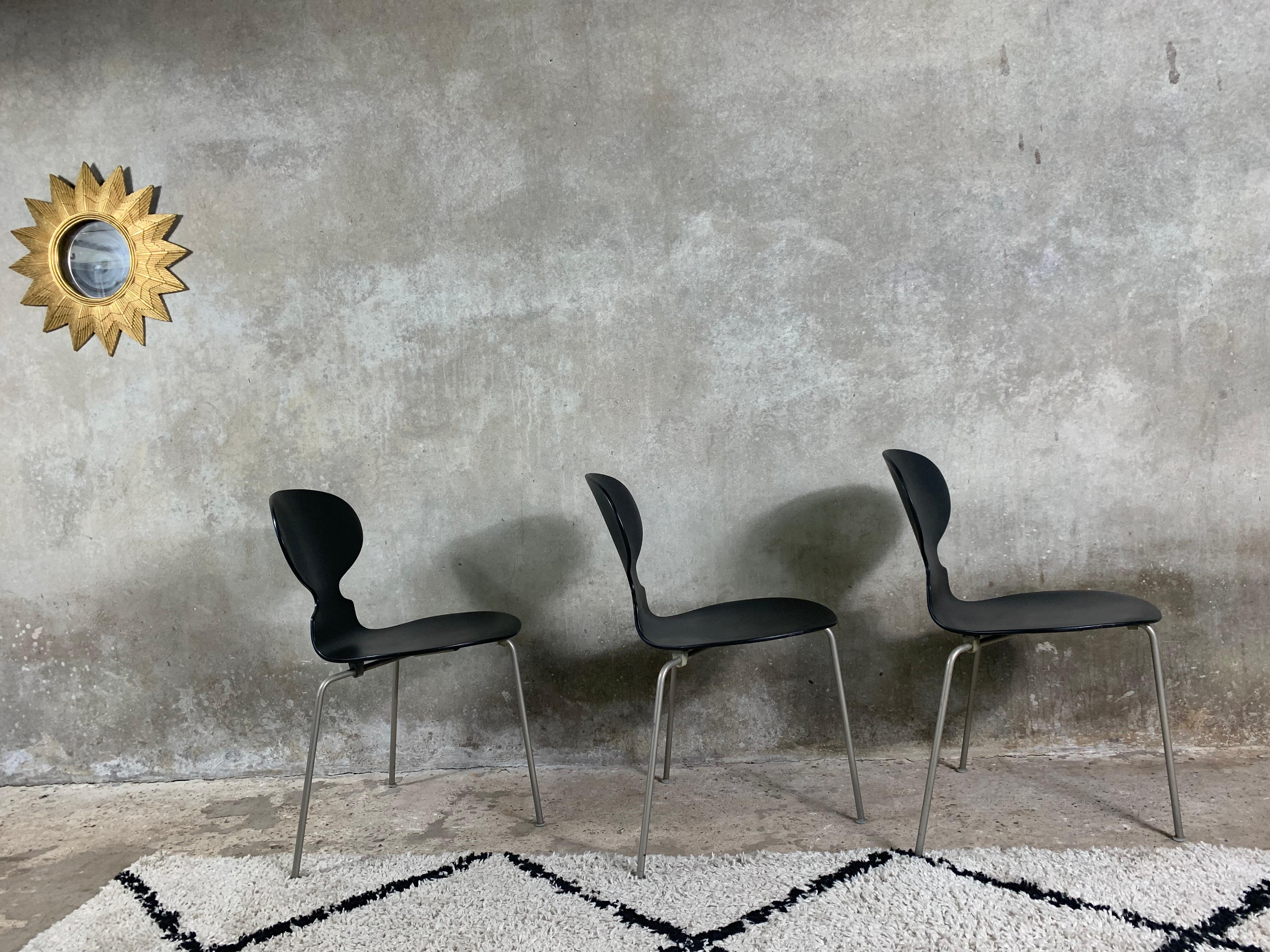 Danish Arne Jacobsen 3 Legged Ant Chair For Fritz Hansen