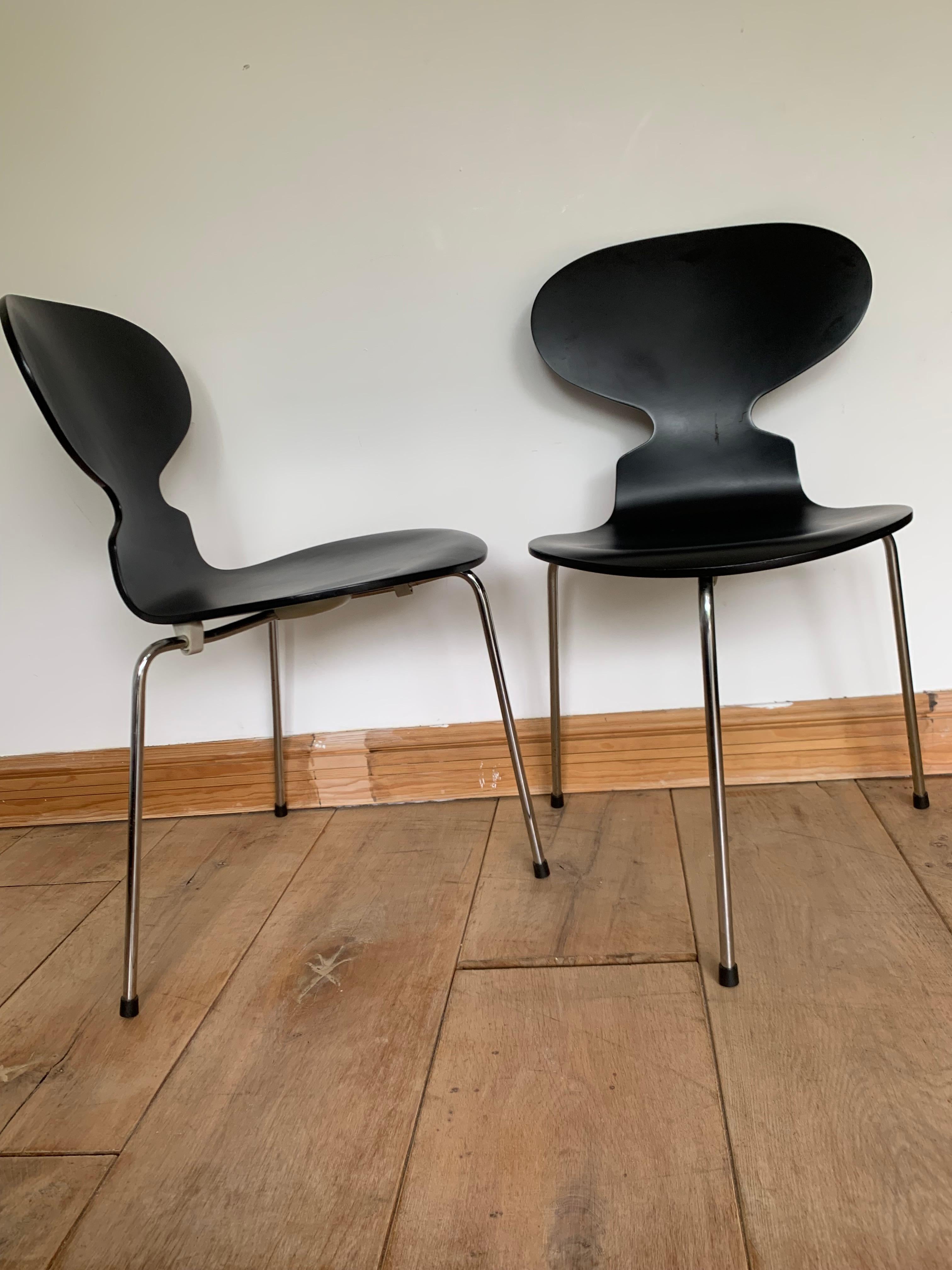 Arne Jacobsen 3 Legged Ant Chair In Good Condition In Bunnik, NL
