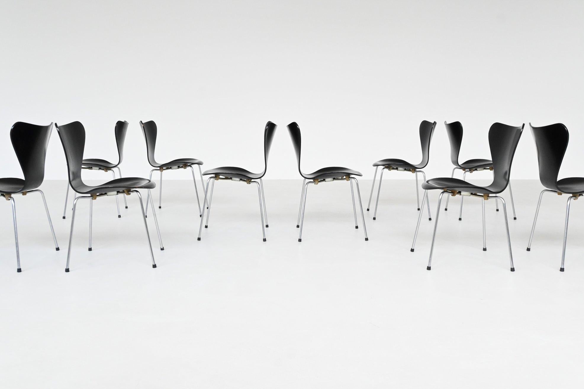 Arne Jacobsen 3107 'Butterfly' Esszimmerstühle Fritz Hansen Dänemark 1967 im Zustand „Gut“ im Angebot in Etten-Leur, NL