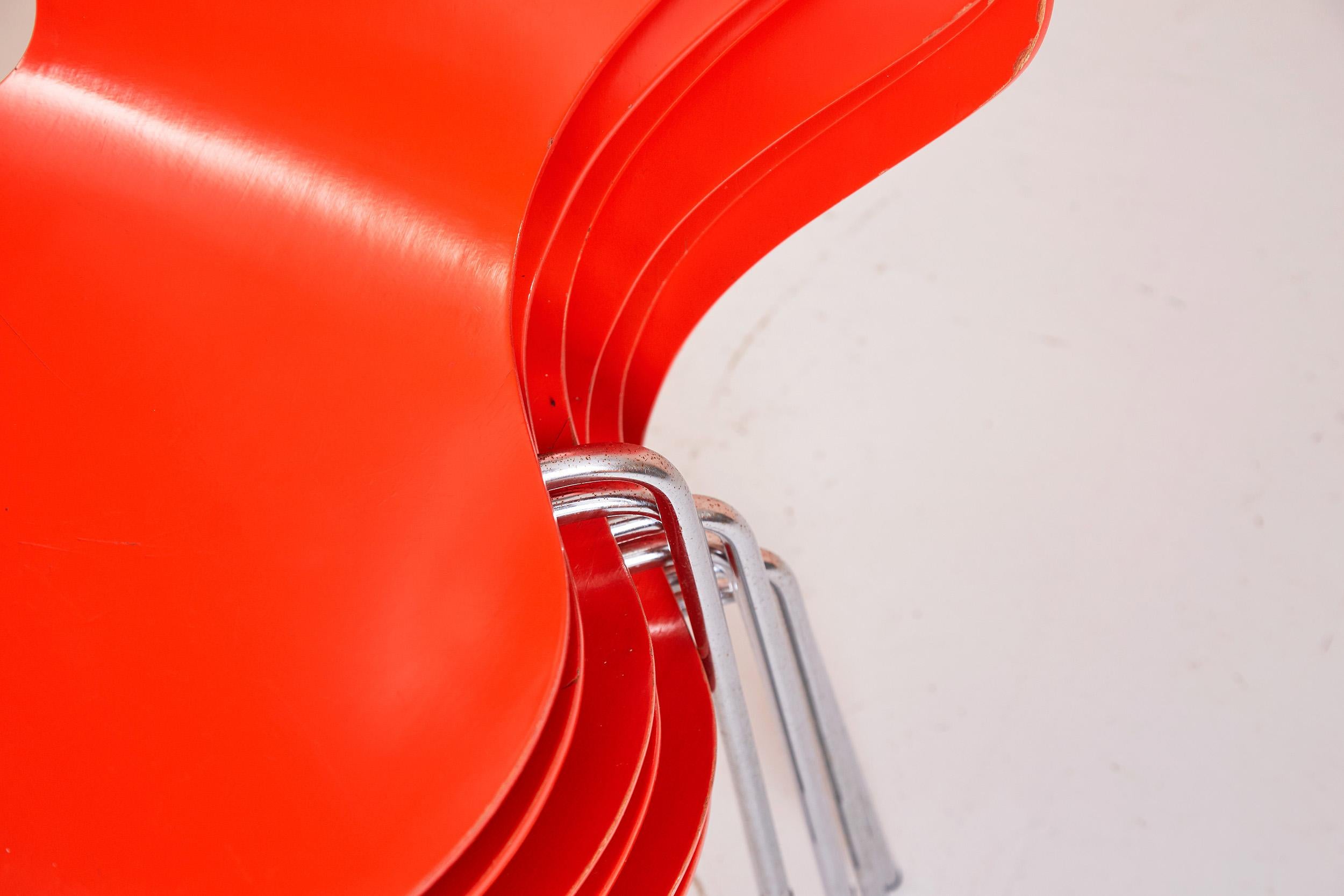 Arne Jacobsen 3107 Series 7 Chairs in Orange by Fritz Hansen, 1974 10