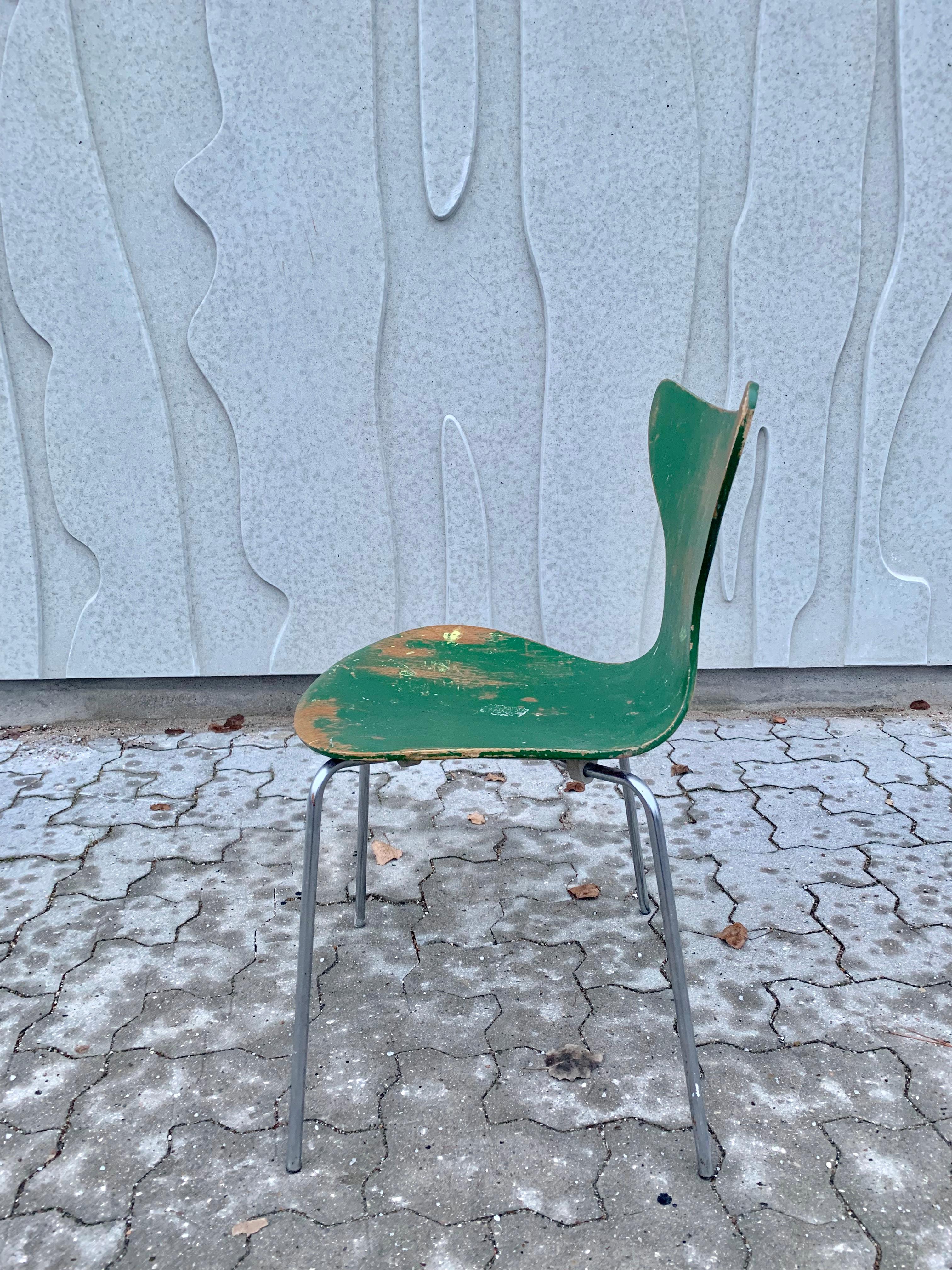 Arne Jacobsen 3108 The Lily Seagull Chair, Fritz Hansen, 1970s In Good Condition For Sale In Copenhagen, DK