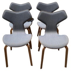 Used Arne Jacobsen - 4 chairs Grand Prix 1957