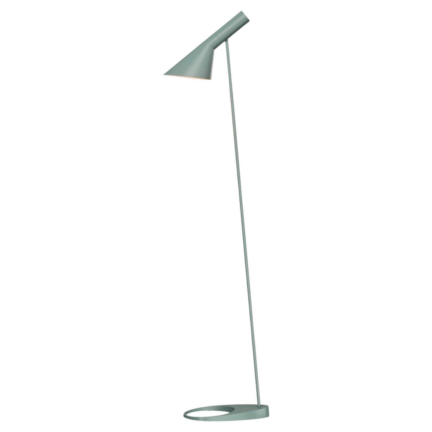 Stehlampe AJ aus blassem Petroleum, 1957, von Arne Jacobsen für Louis Poulsen