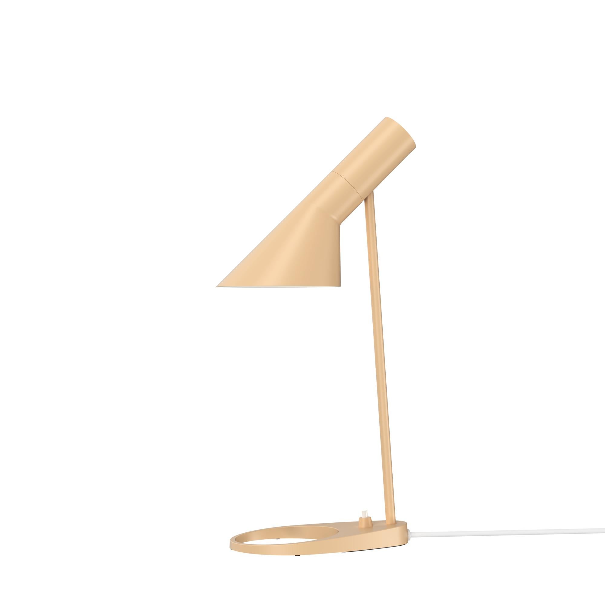 Arne Jacobsen 'Aj Mini' Table Lamp in Electric Orange for Louis Poulsen For Sale 8