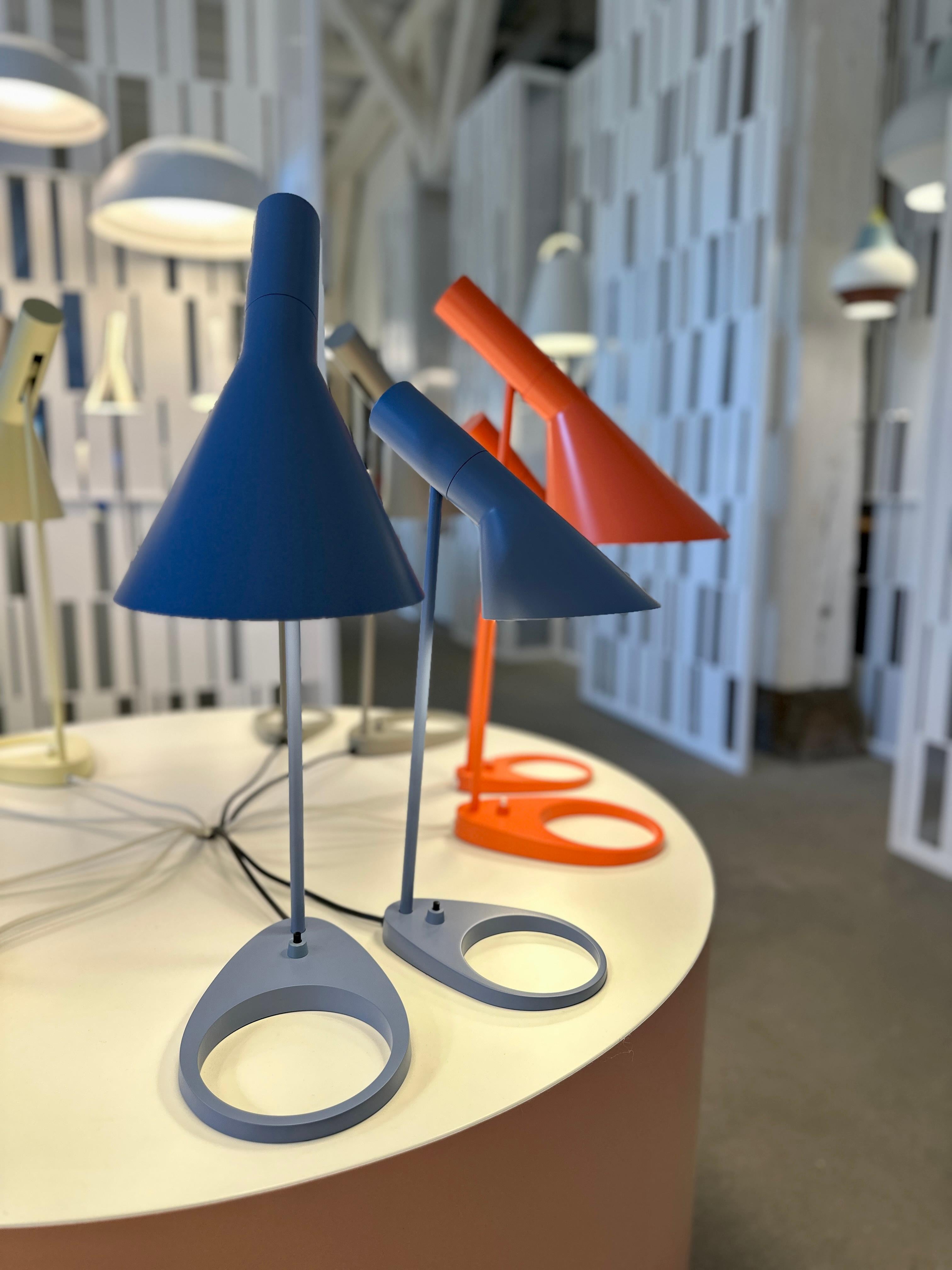Cast Arne Jacobsen 'Aj Mini' Table Lamp in Electric Orange for Louis Poulsen For Sale