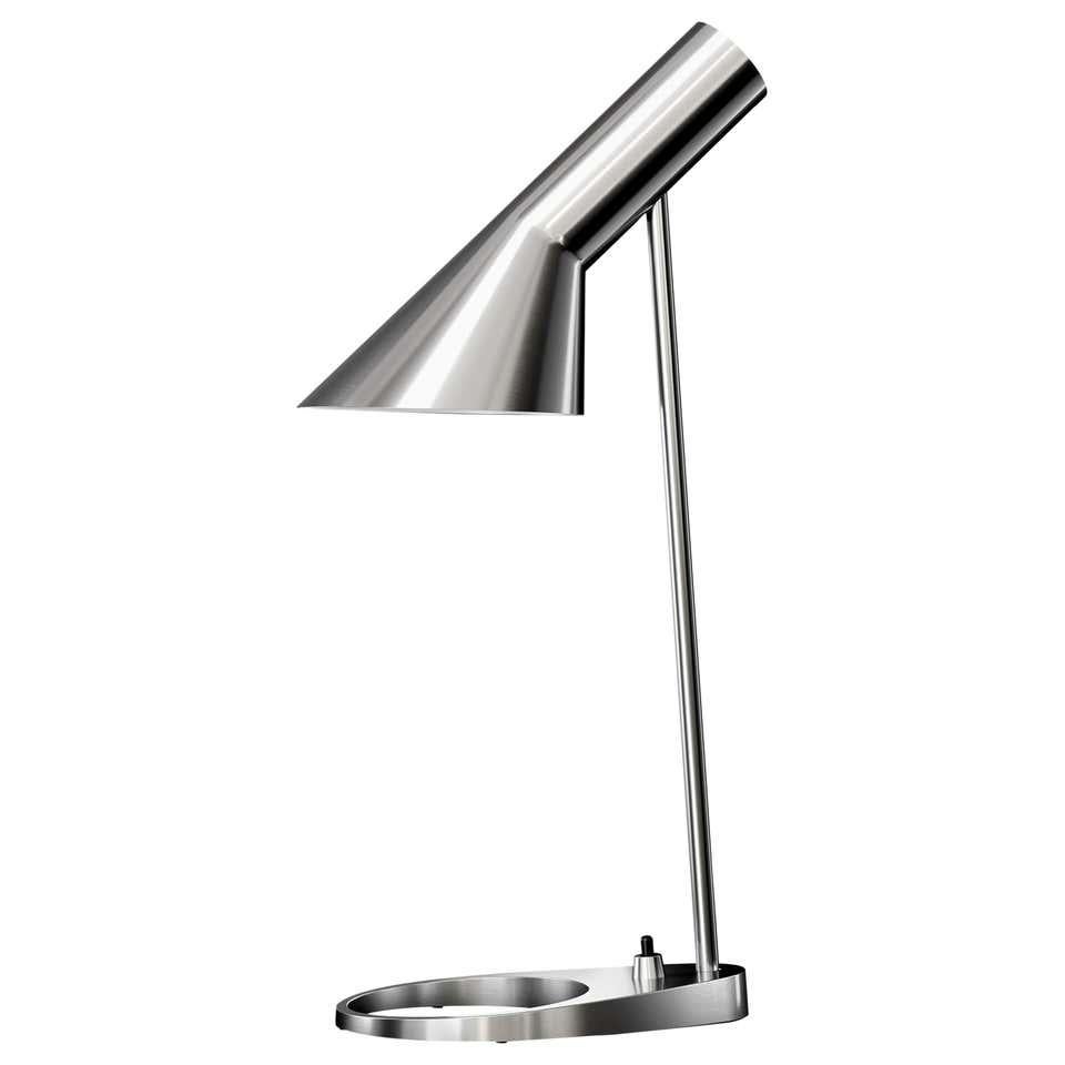 Arne Jacobsen 'AJ Mini' Table Lamp in White for Louis Poulsen For Sale 1