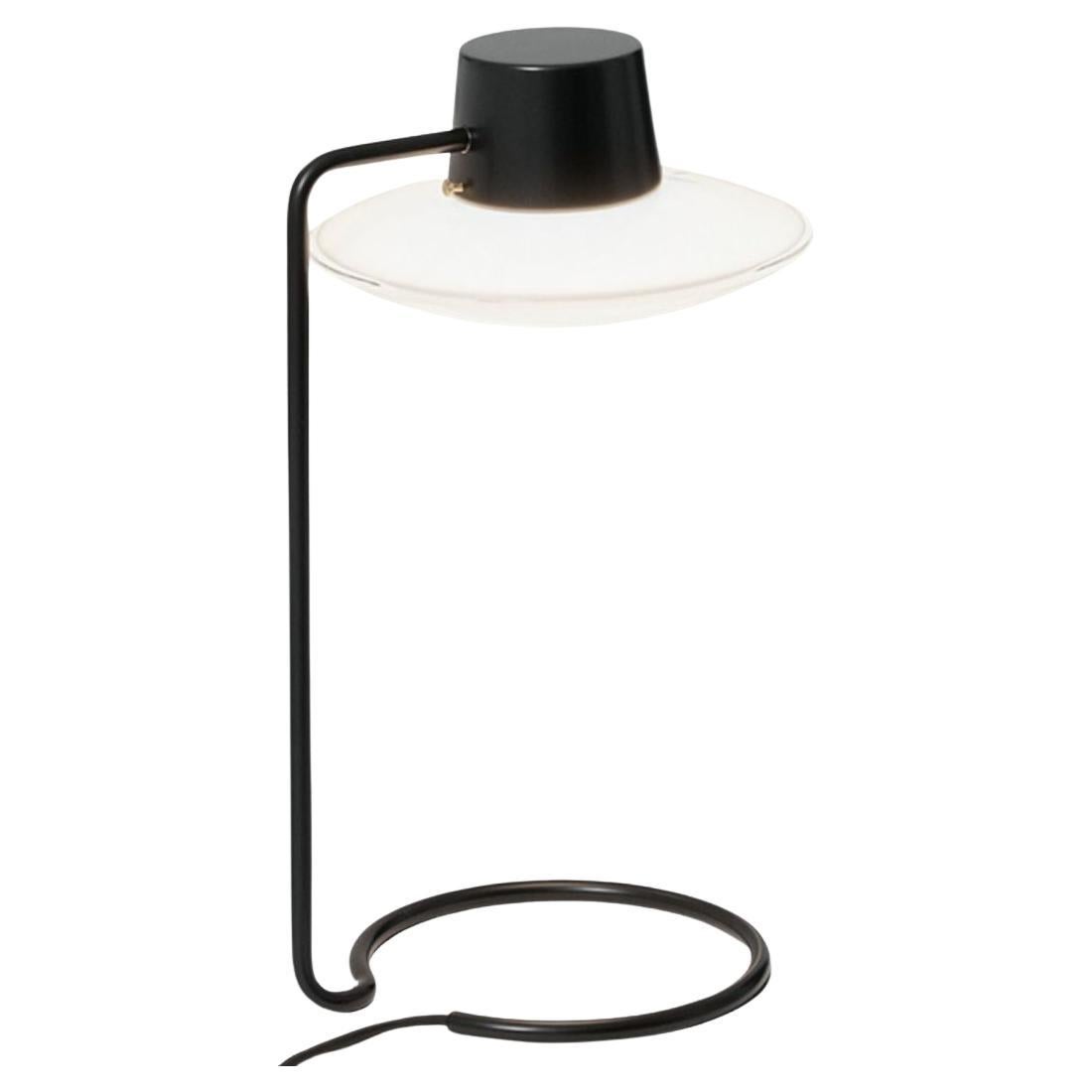 Lampada da tavolo 'AJ Oxford' di Arne Jacobsen con paralume opalino e metallo per Louis Poulsen in vendita 9