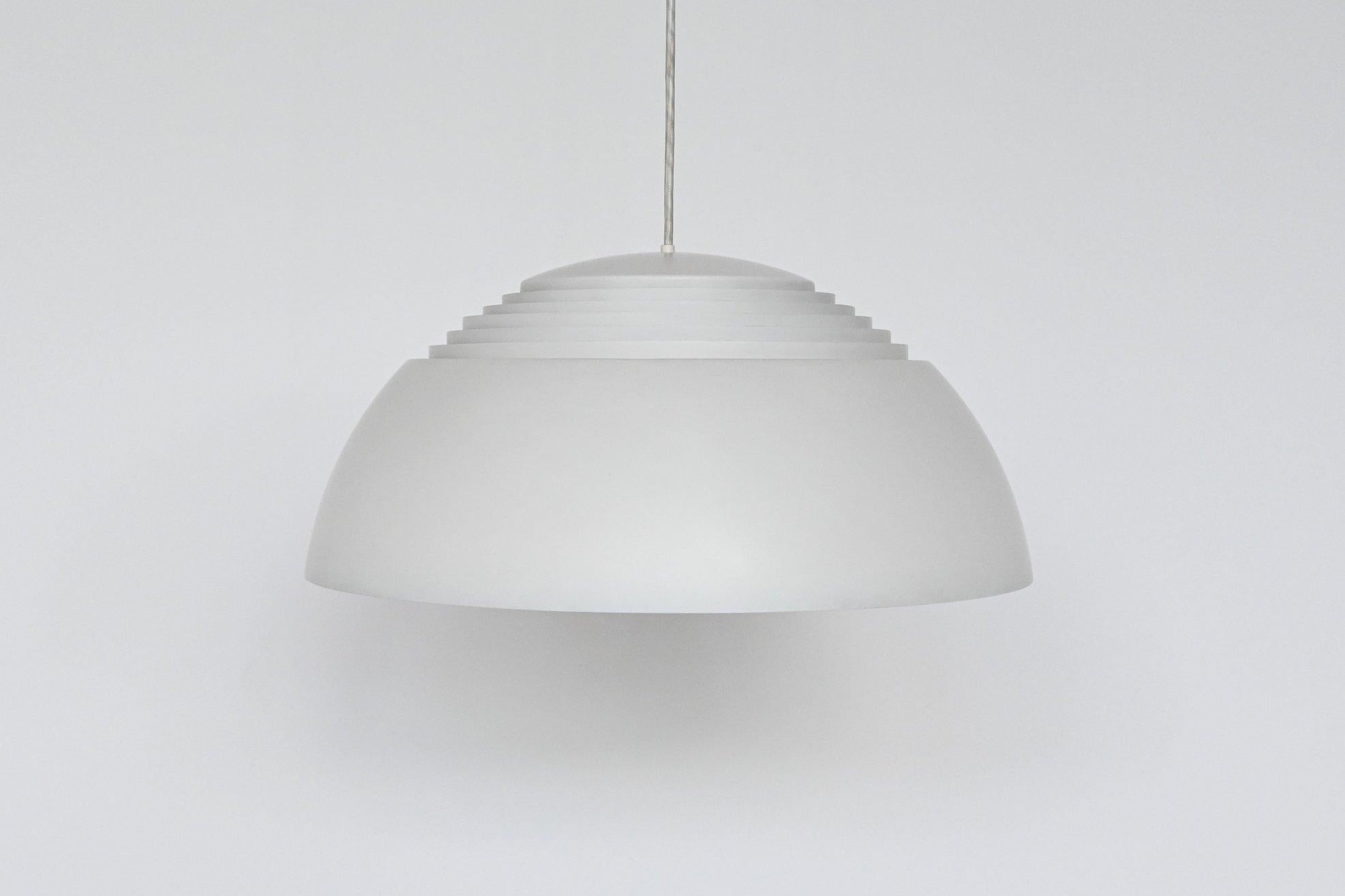 Iconic AJ Royal pendant lamp designed by Arne Jacobsen for the SAS Royal Hotel in Copenhagen, manufactured by Louis Poulsen in Denmark 1957. This lamp was one of the most popular Mid-Century Modern lamps in the 1960s and it won the “Bondsprijs Gute