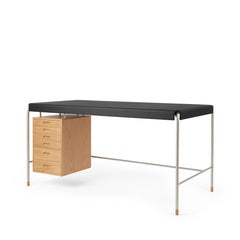 Arne Jacobsen 'AJ52' Desk in Oiled Oak and Leather for Carl Hansen & Son